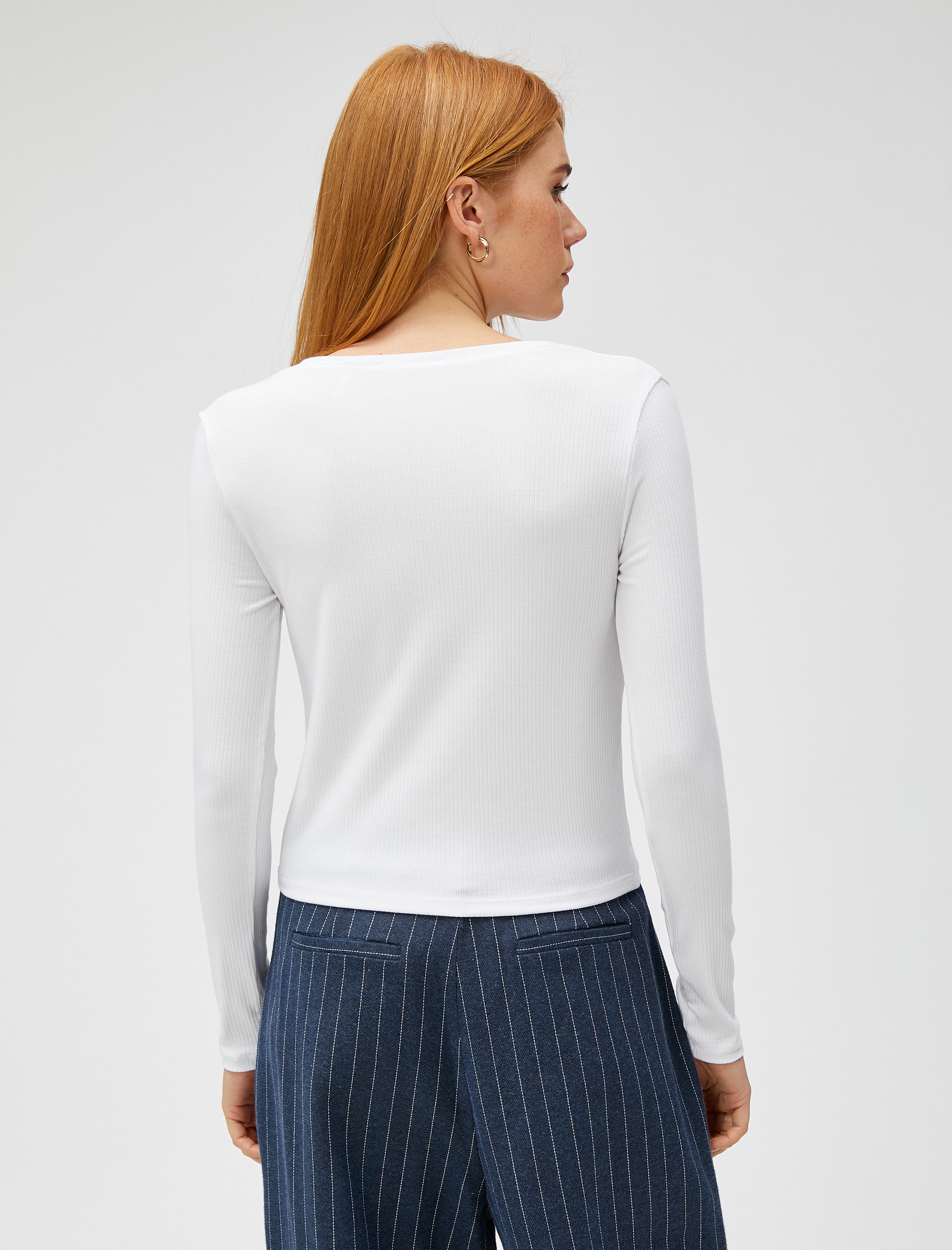   İnci Düğmeli Hırka V Yaka Dar Kesim