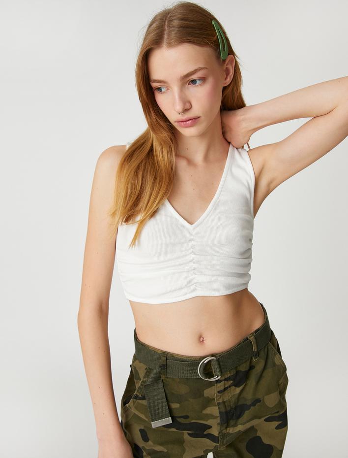  Crop Atlet Pamuklu Drapeli V Yaka Kolsuz