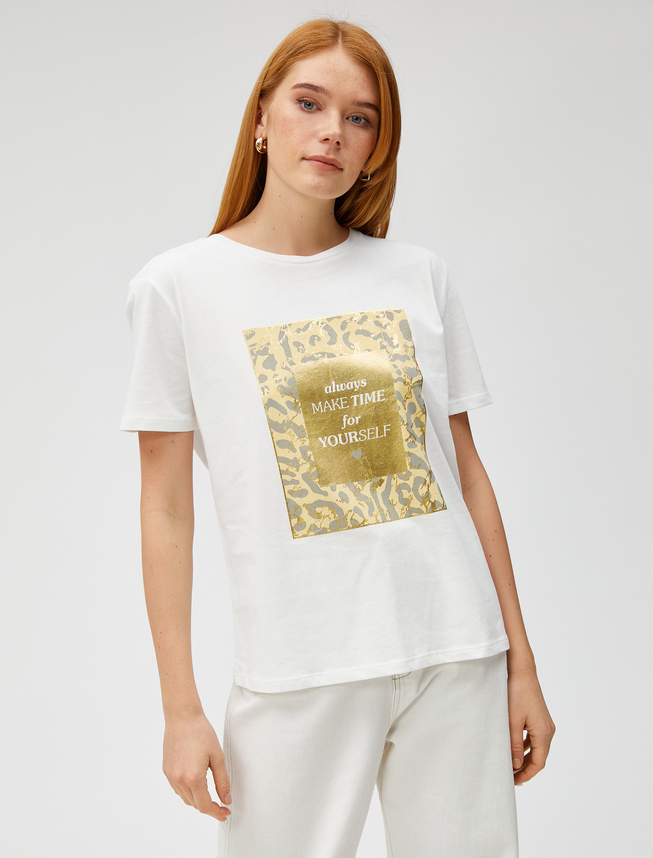   Kısa Kollu Tişört Parlak Yazı Baskılı Pamuklu