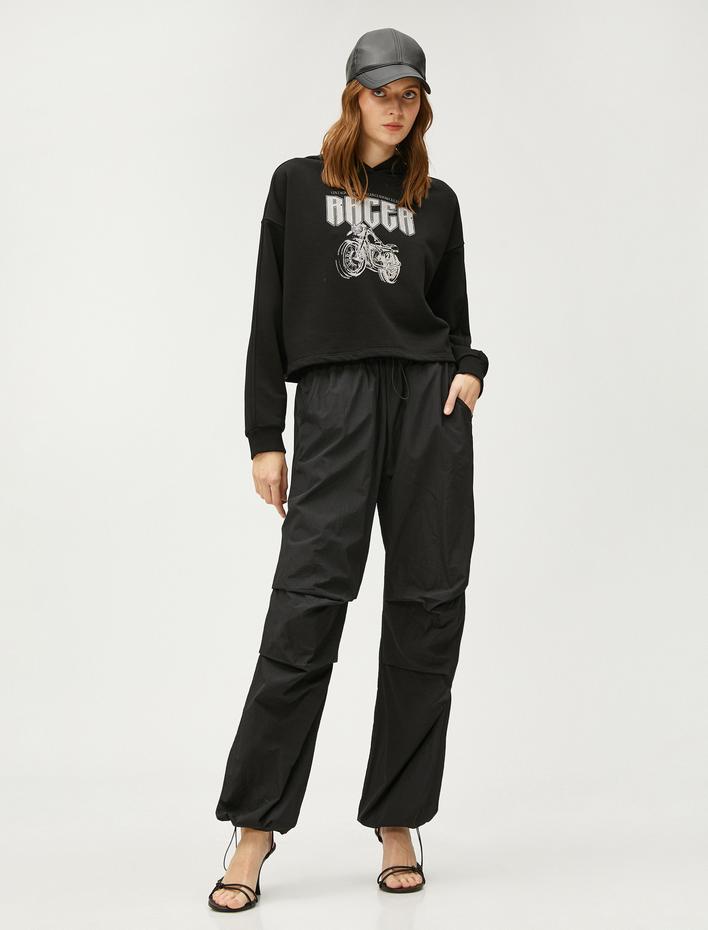  Crop Sweatshirt Kapüşonlu Baskılı