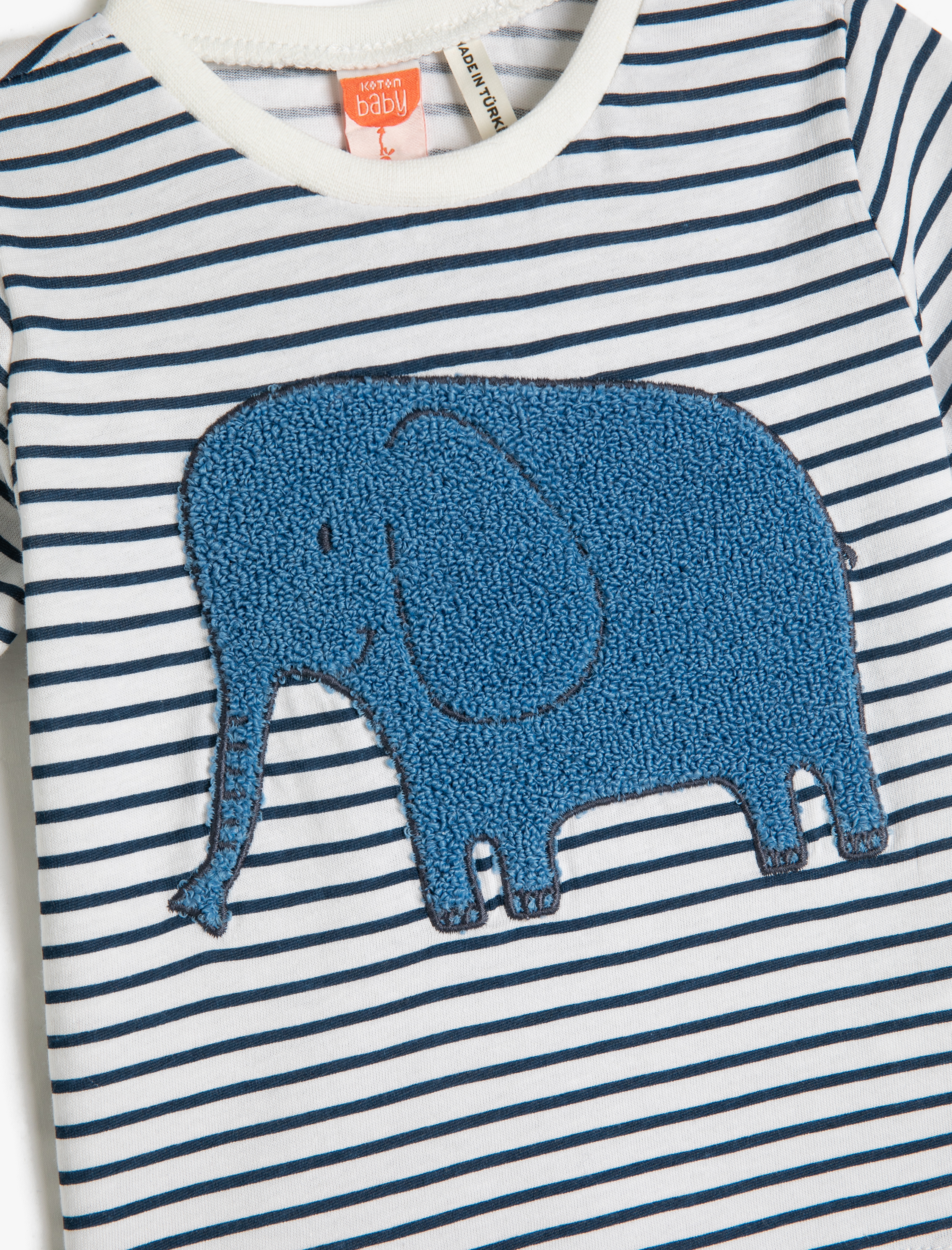  Erkek Bebek Tişört Fil Aplike Detaylı Kısa Kollu Bisiklet Yaka Pamuklu