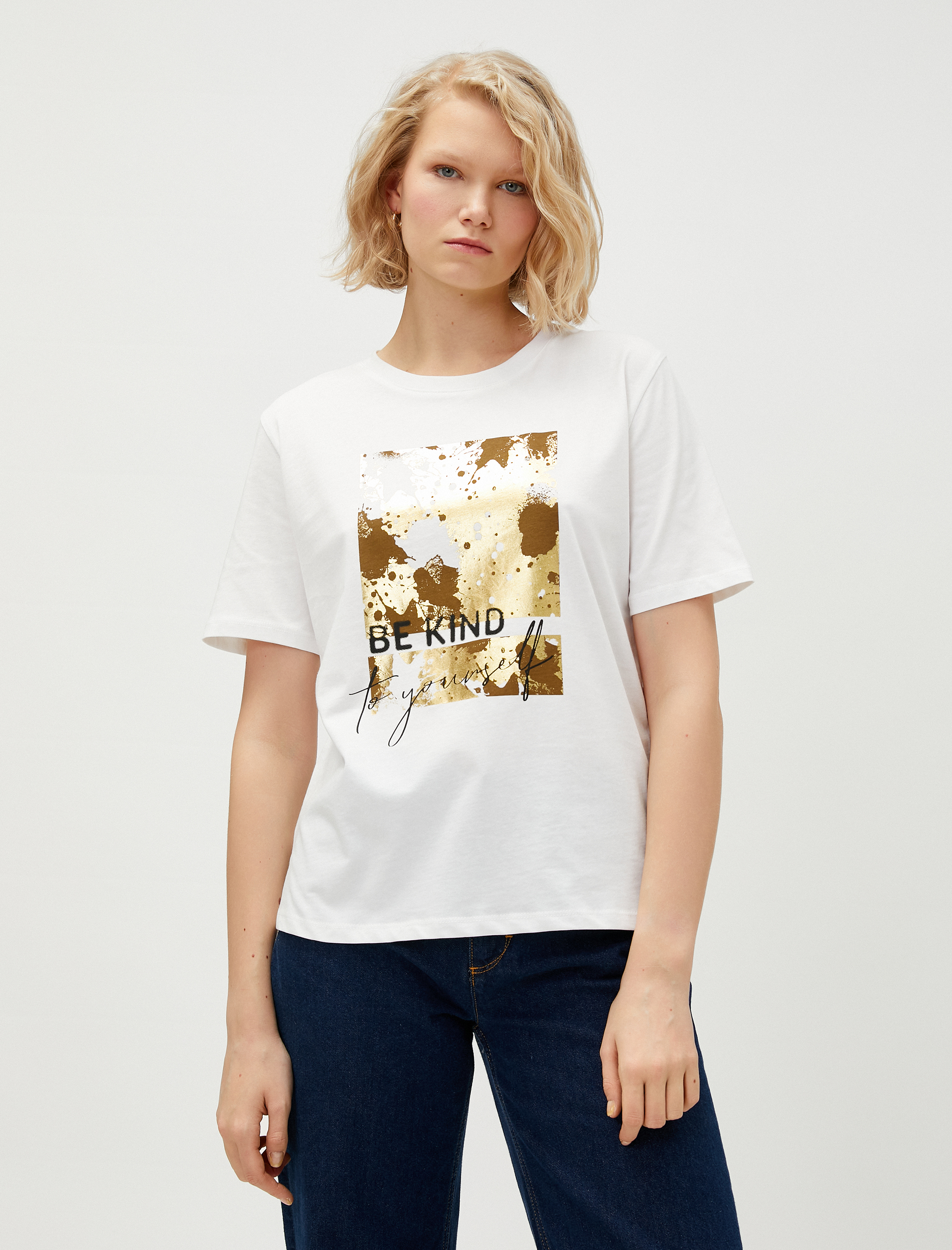   Kısa Kollu Tişört Zebra Baskılı V Yaka