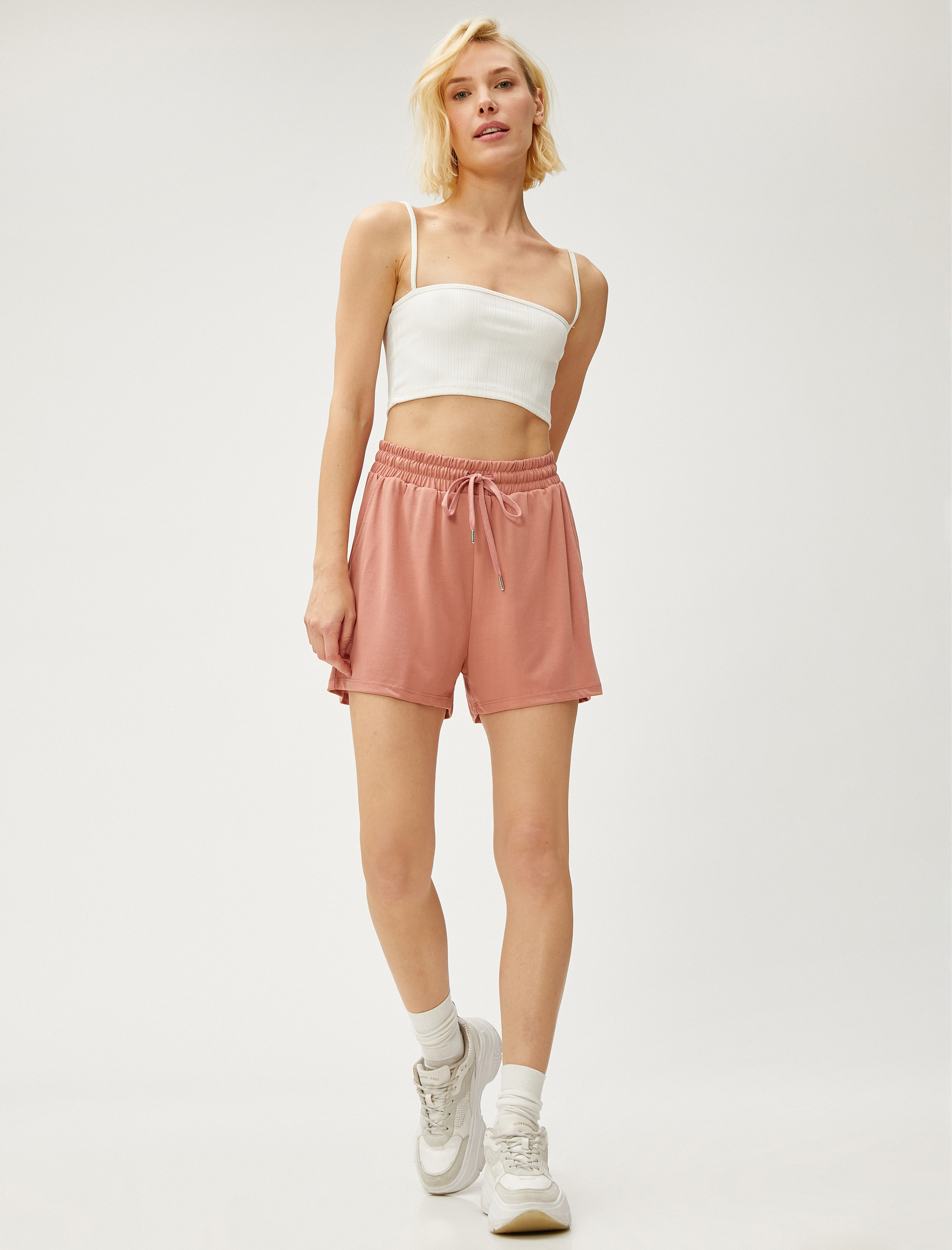   Modal Şort Beli Bağlamalı Cepli