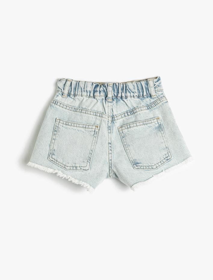 Kız Çocuk Kot Şort Cepli Yıpratılmış Detaylı Kenarları Püsküllü Pamuklu Beli Ayarlanabilir Lastikli