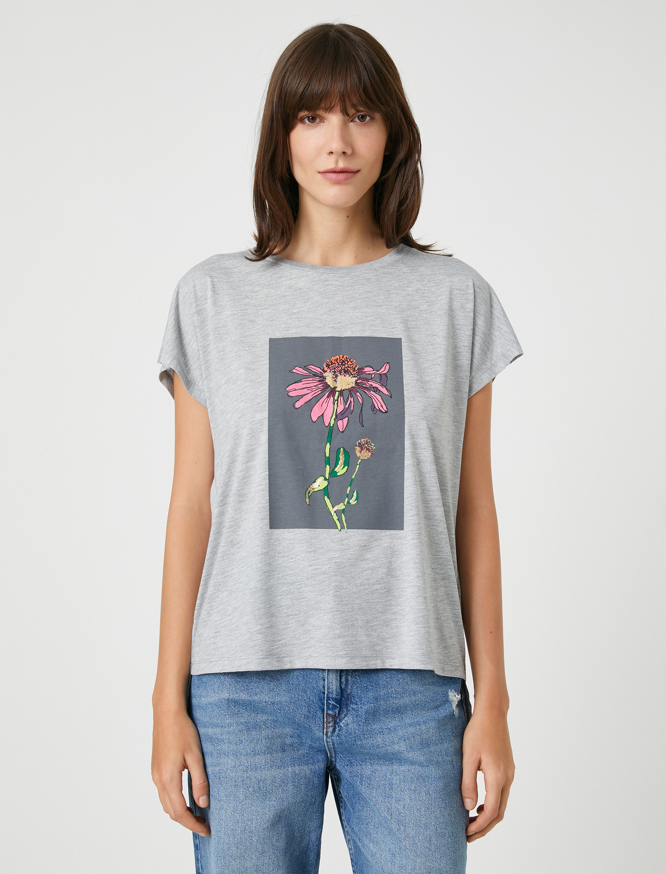   Çiçek Baskılı Tişört Kısa Kollu