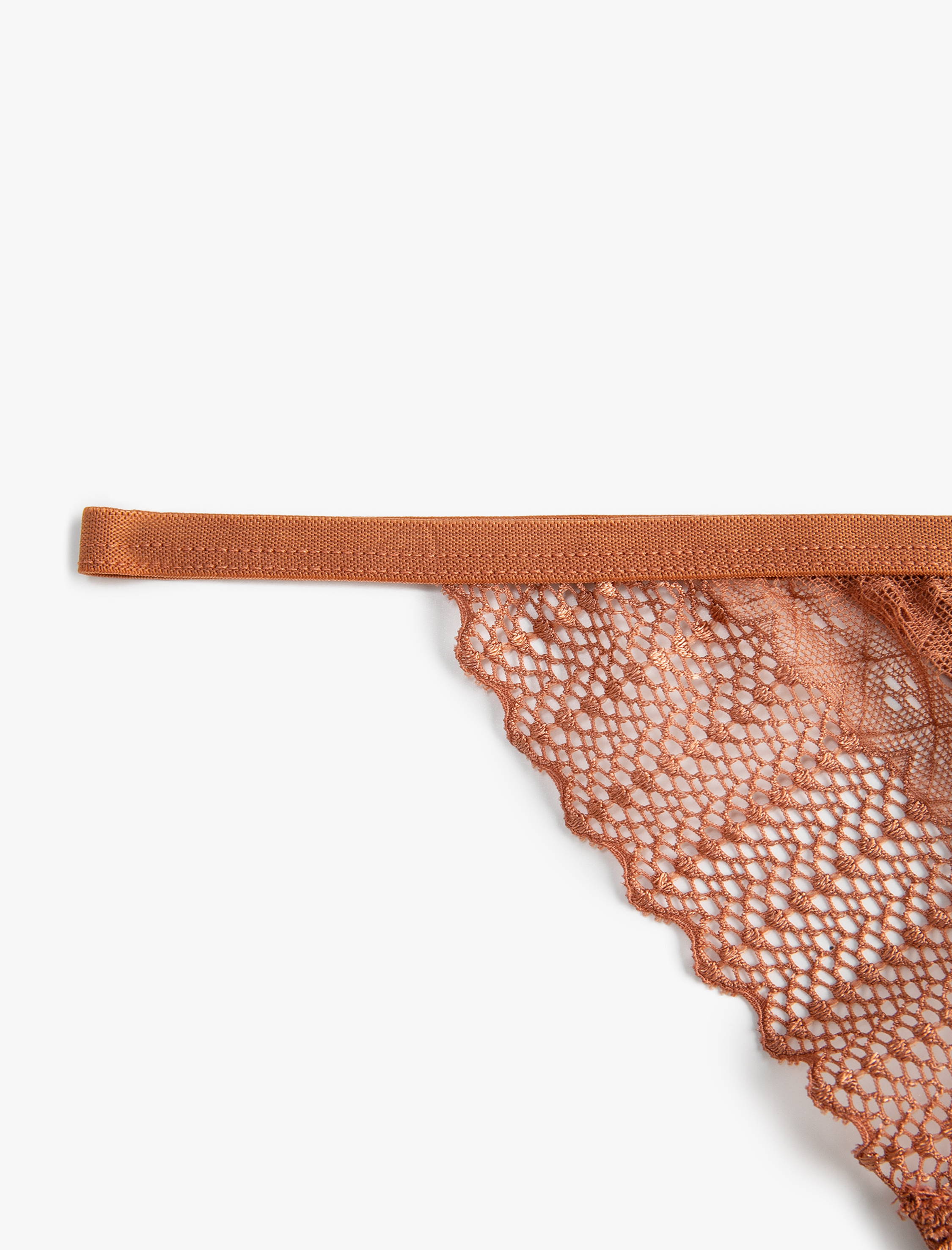   Dantelli String Külot Çiçekli