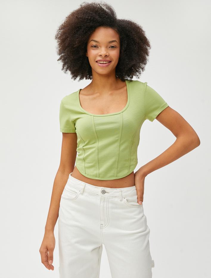  Crop Tişört Pamuklu Yuvarlak Yaka Nervürlü Kısa Kollu