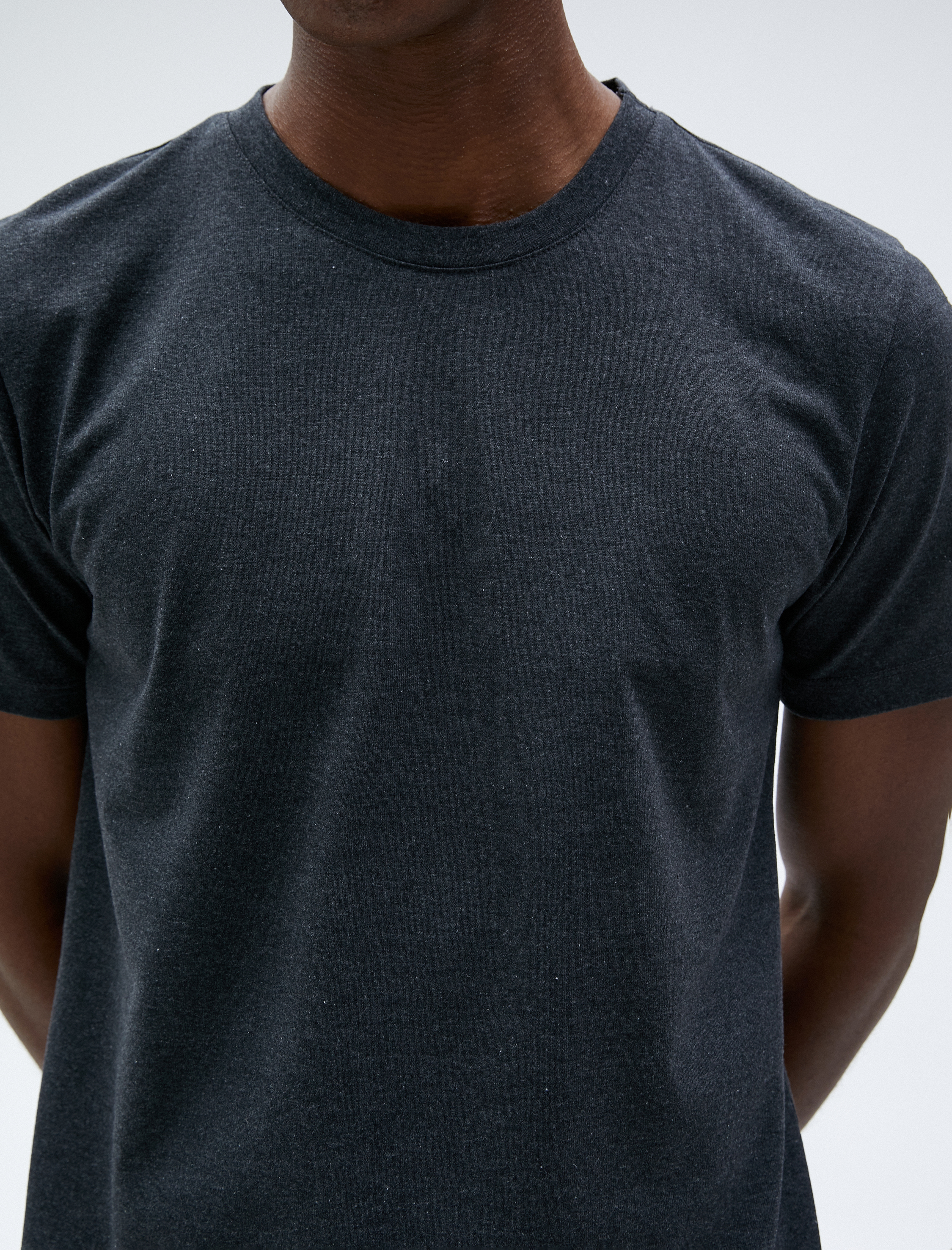 Basic Tişört Bisiklet Yaka Kısa Kollu Dar Kesim