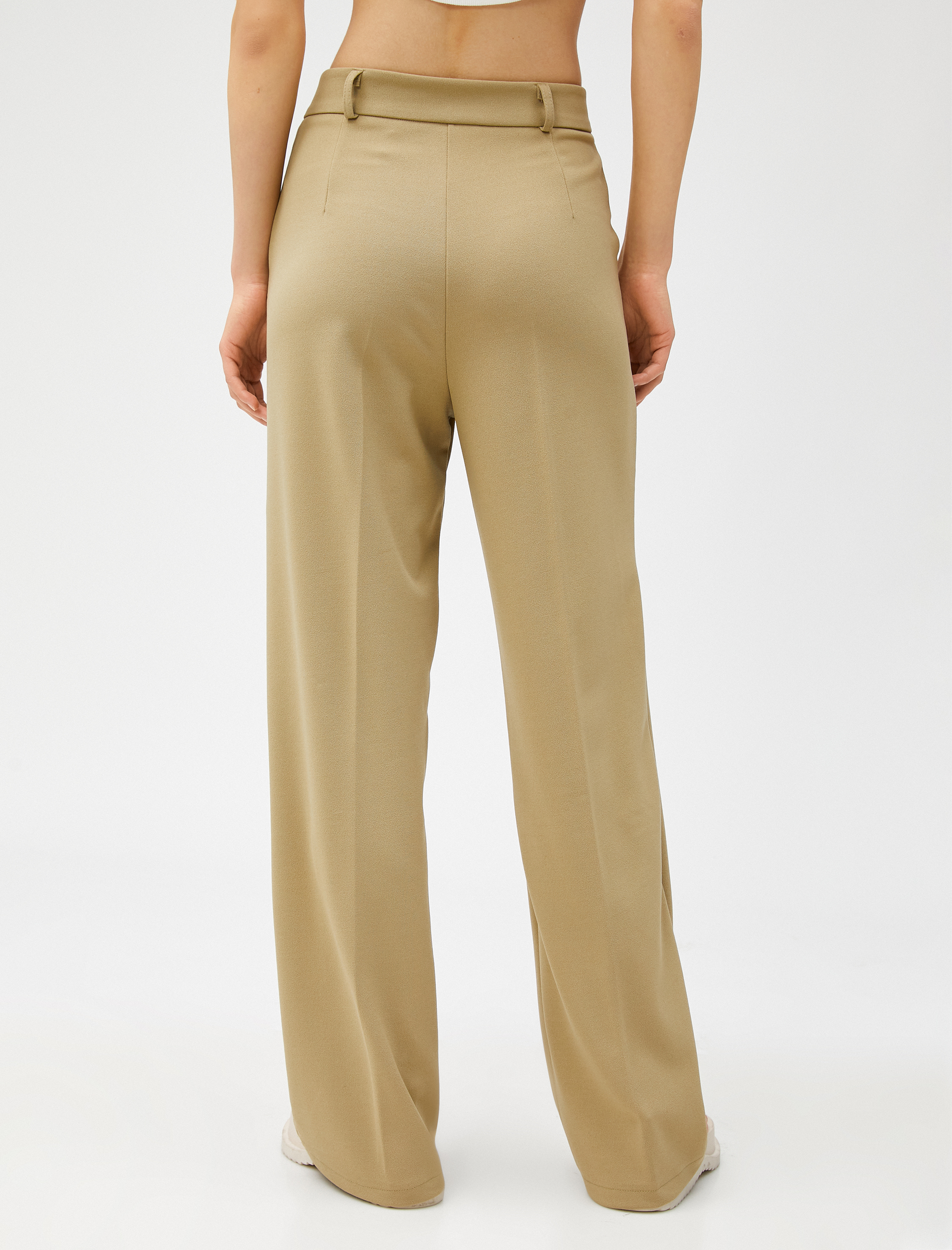 Kumaş Pantolon Düz Paça Nervürlü Cep Detaylı Düğmeli