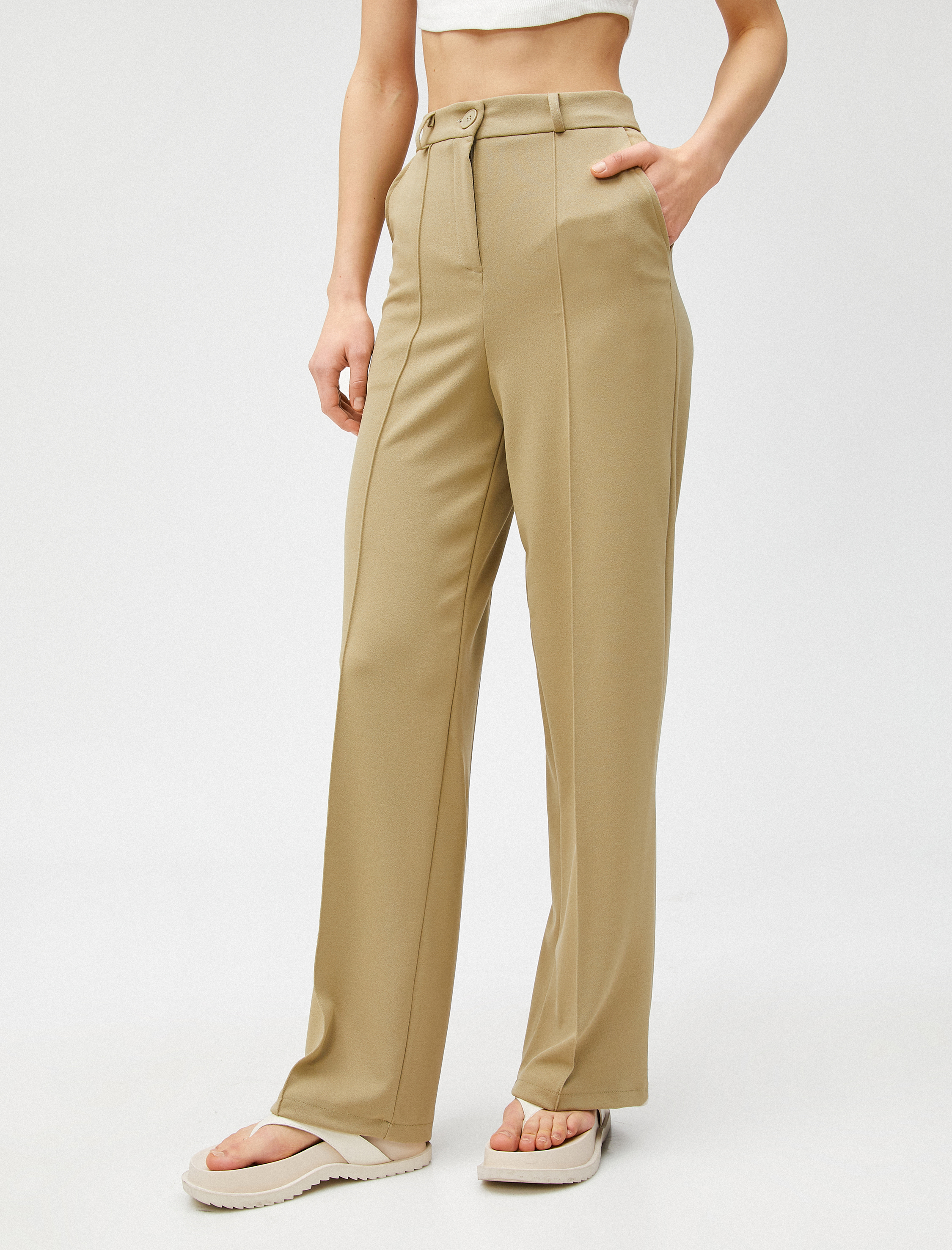 Kumaş Pantolon Düz Paça Nervürlü Cep Detaylı Düğmeli