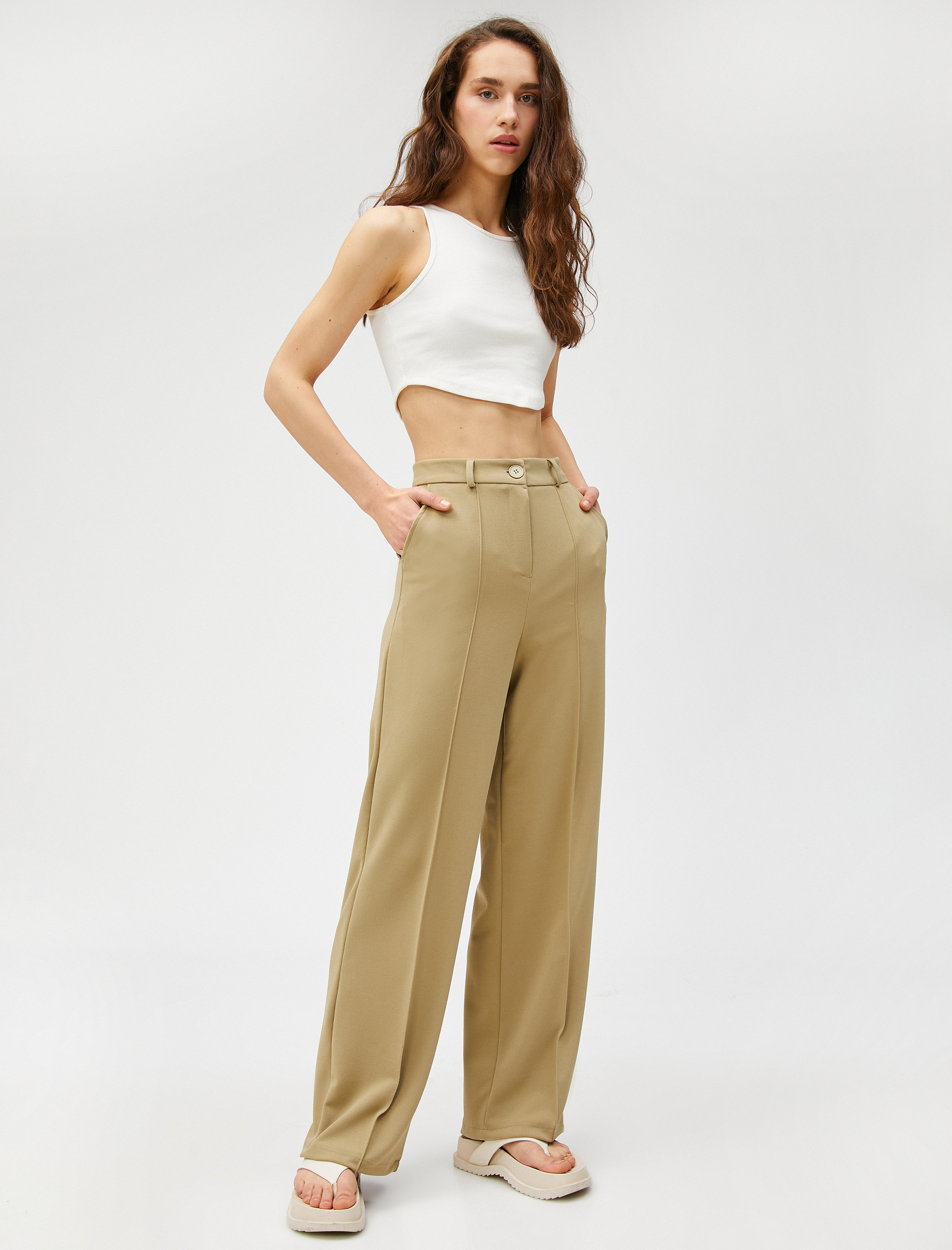 Kumaş Pantolon Düz Paça Nervürlü Cep Detaylı Düğmeli