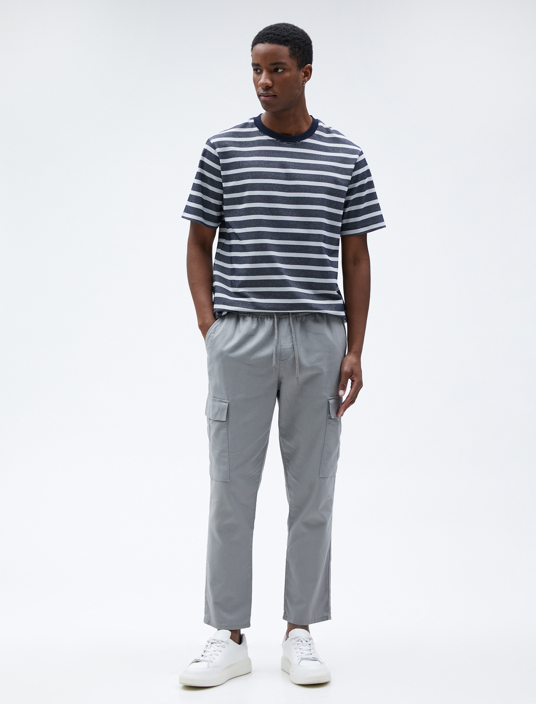   Bisiklet Yaka Tişört Dokulu Kısa Kollu