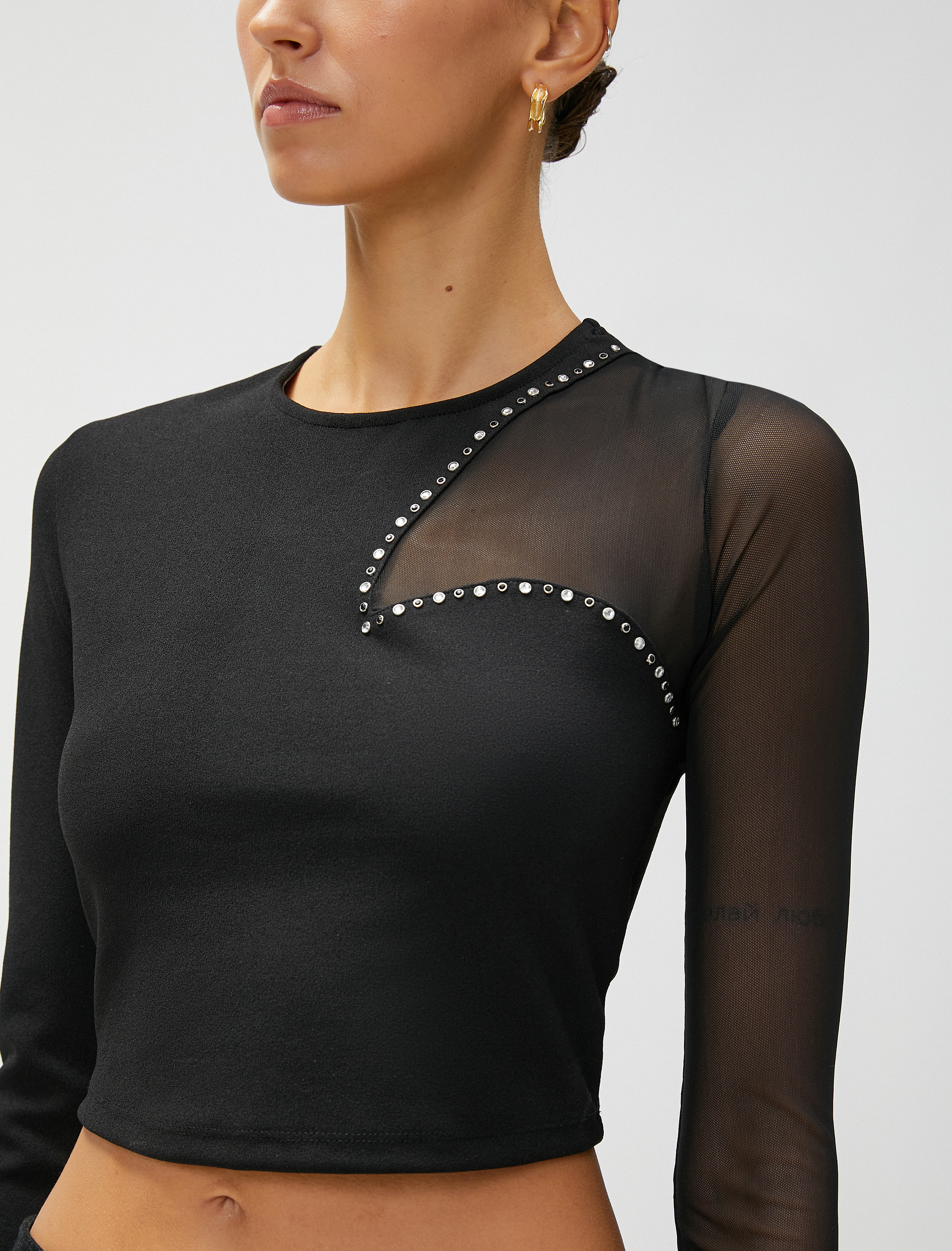   Crop Bluz Tül Detaylı Taşlı