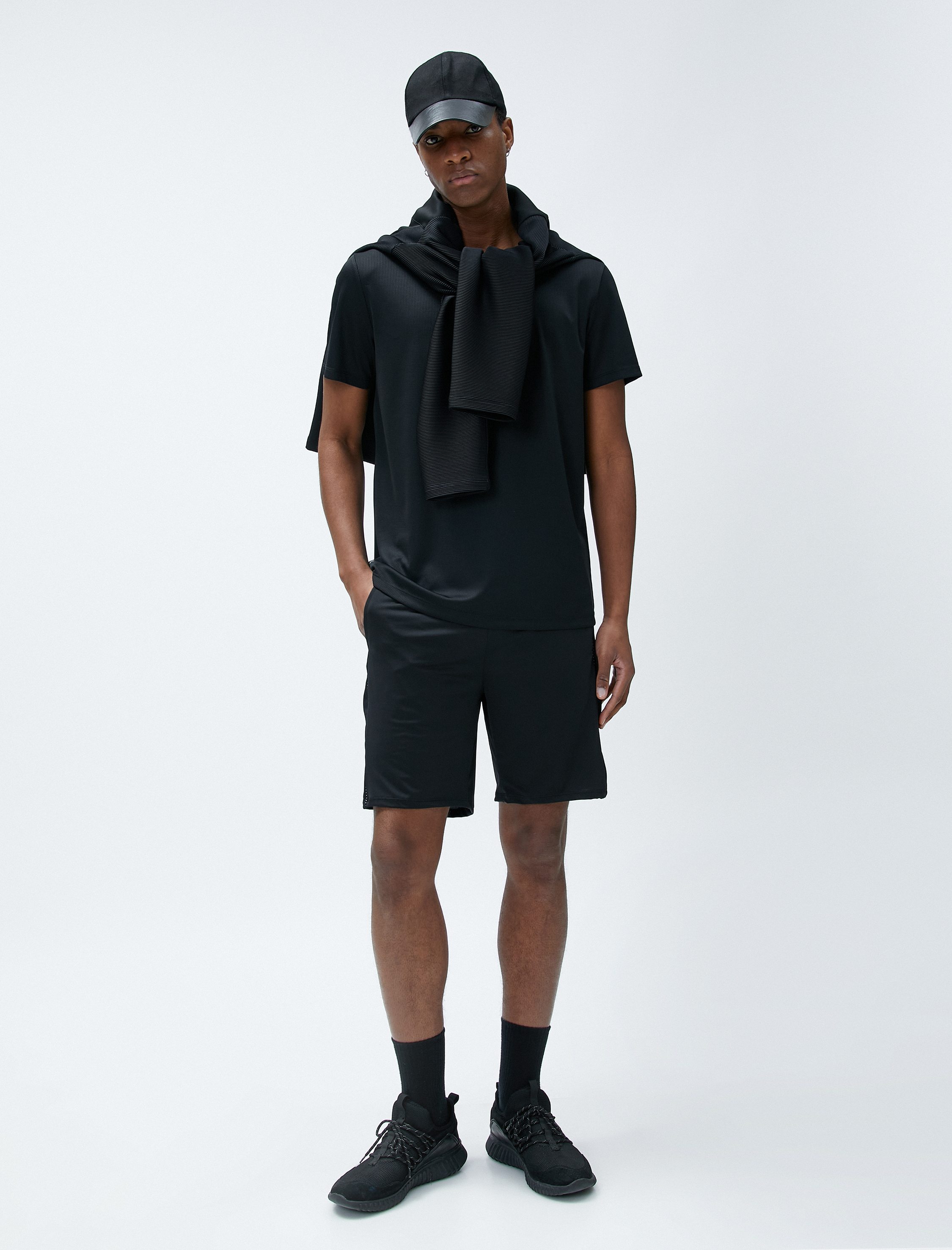   Basic Spor Şort Beli Bağcıklı Cep Detaylı