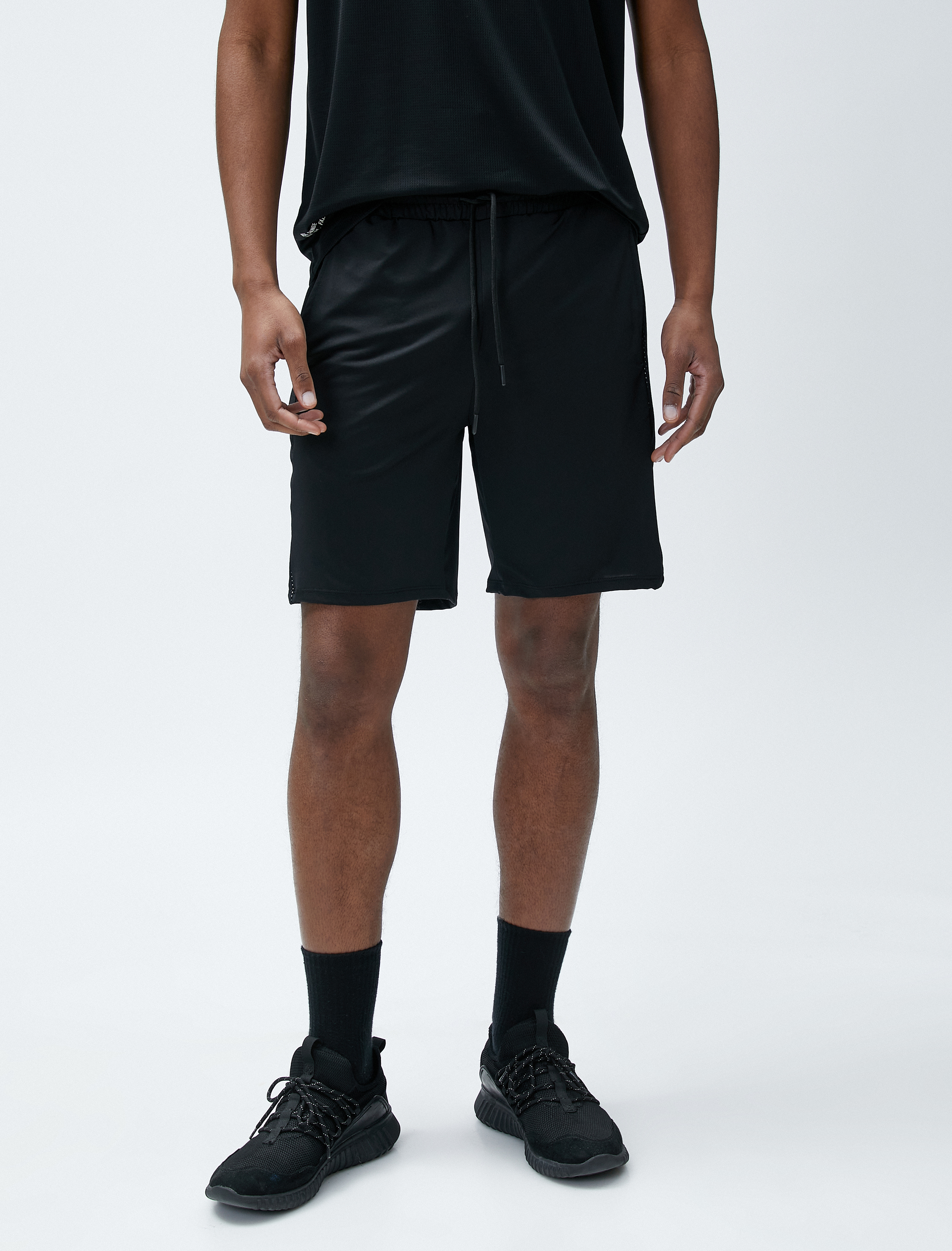   Basic Spor Şort Beli Bağcıklı Cep Detaylı