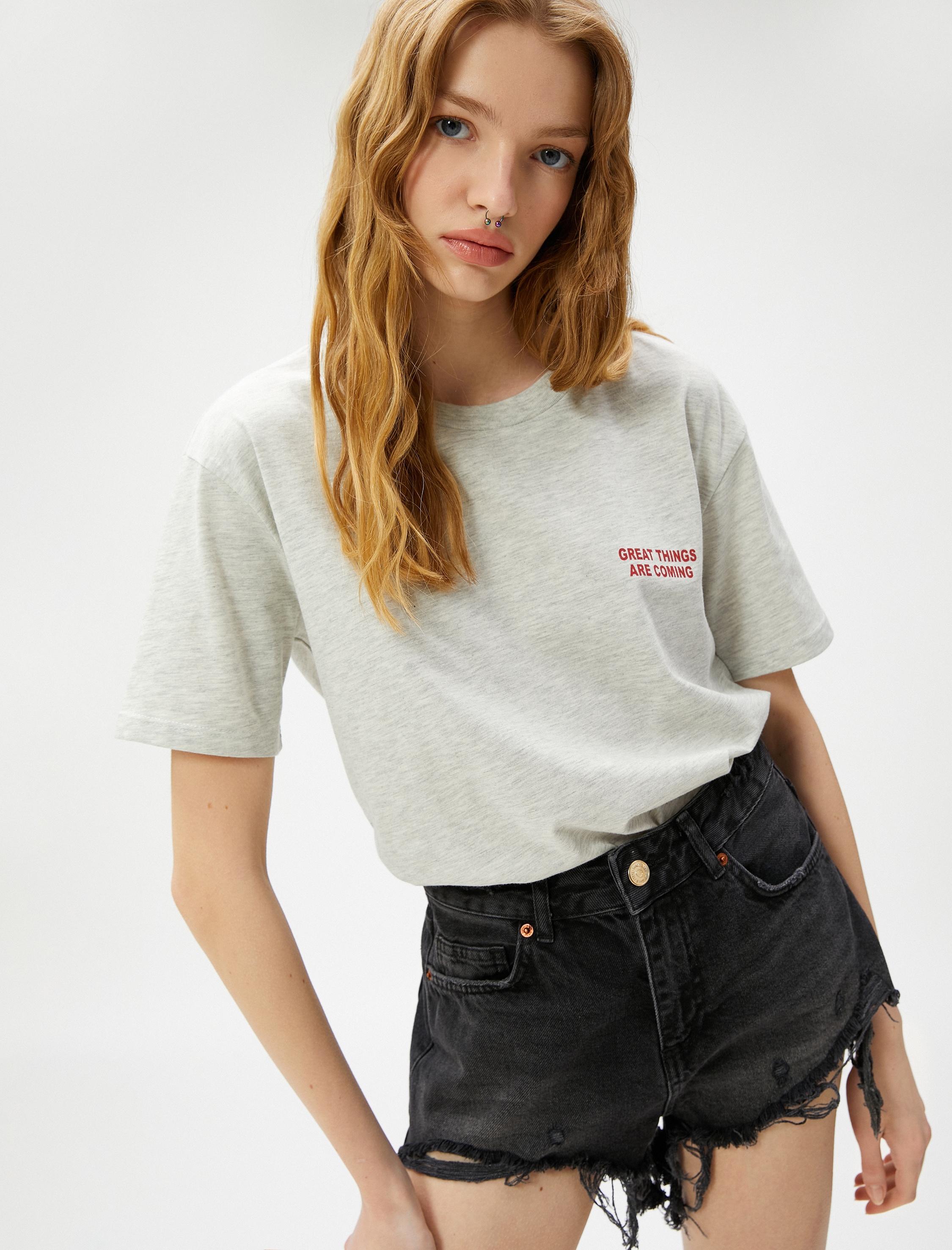   Sırt Baskılı Tişört Bisiklet Yaka Kısa Kollu Pamuklu