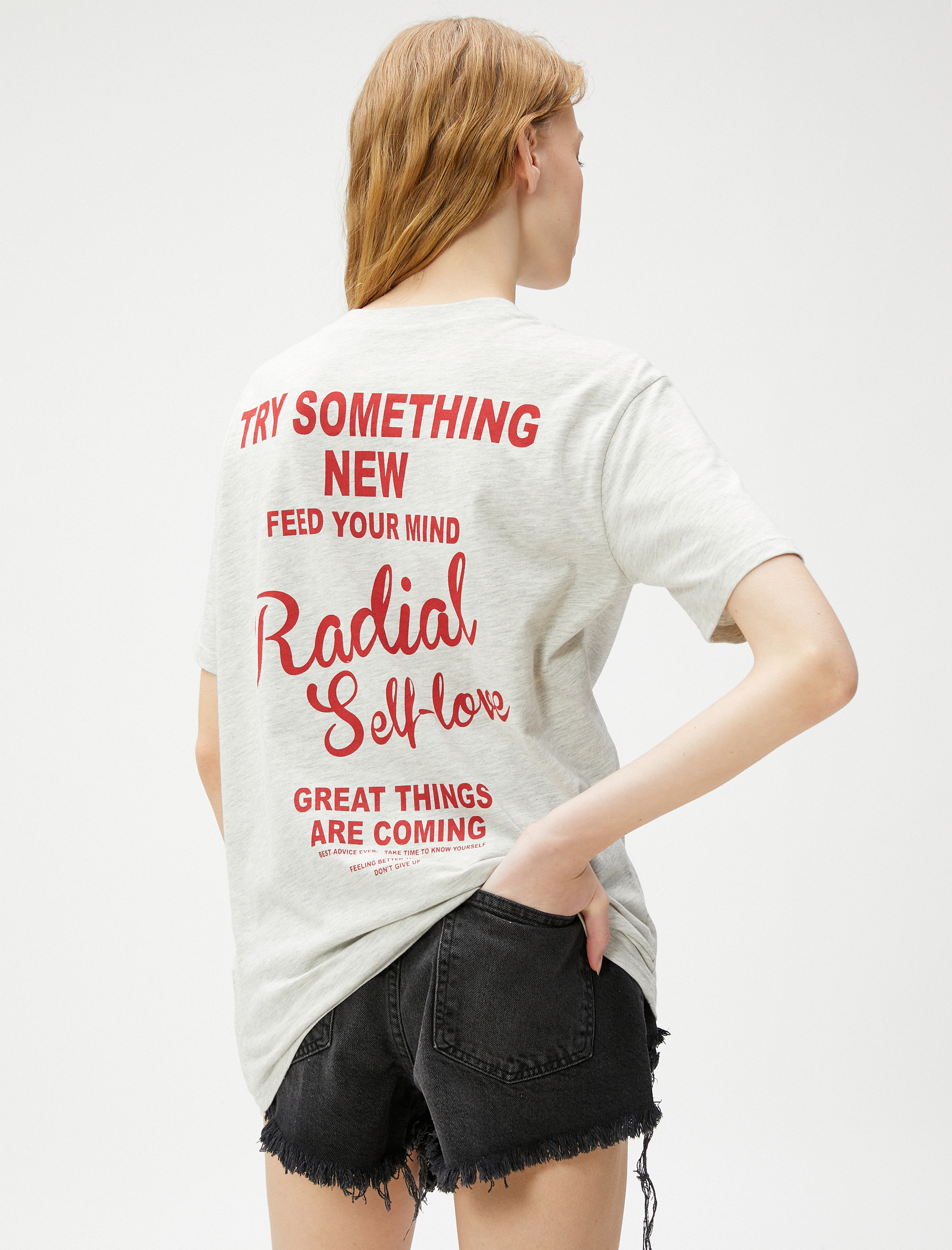   Sırt Baskılı Tişört Bisiklet Yaka Kısa Kollu Pamuklu