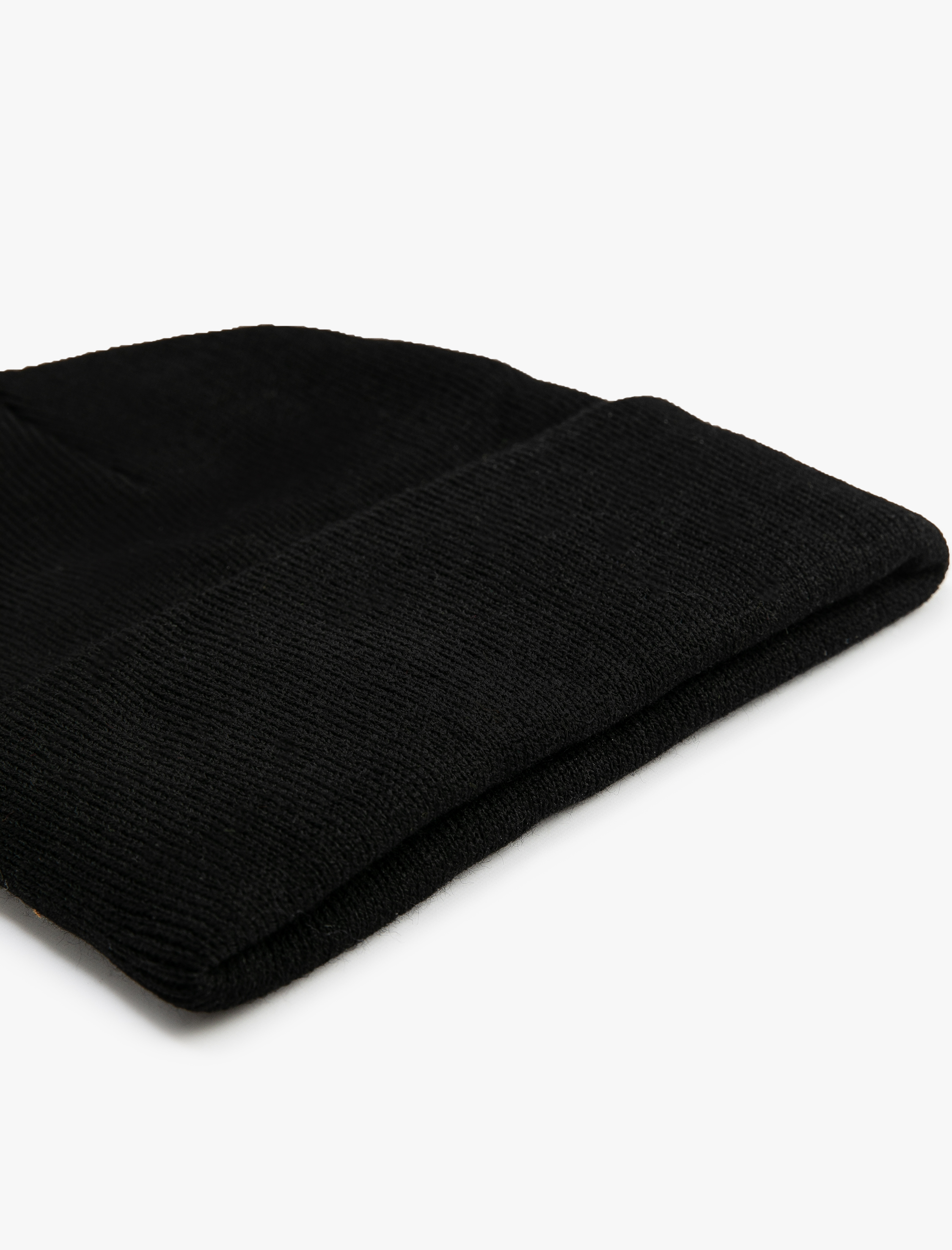  Erkek Basic Bere Katlama Detaylı