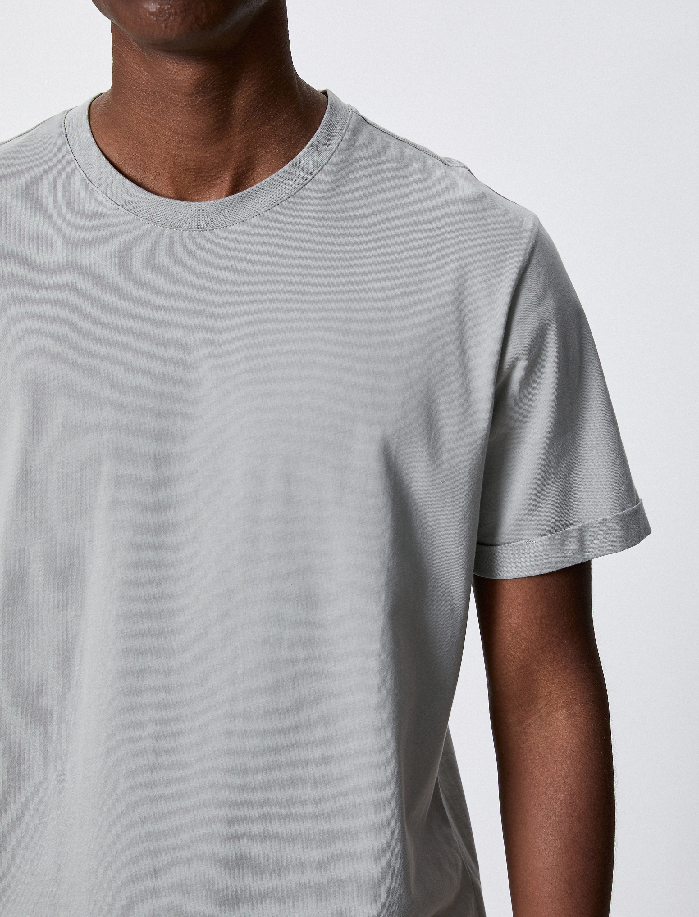   Basic Tişört Bisiklet Yaka Kısa Kollu