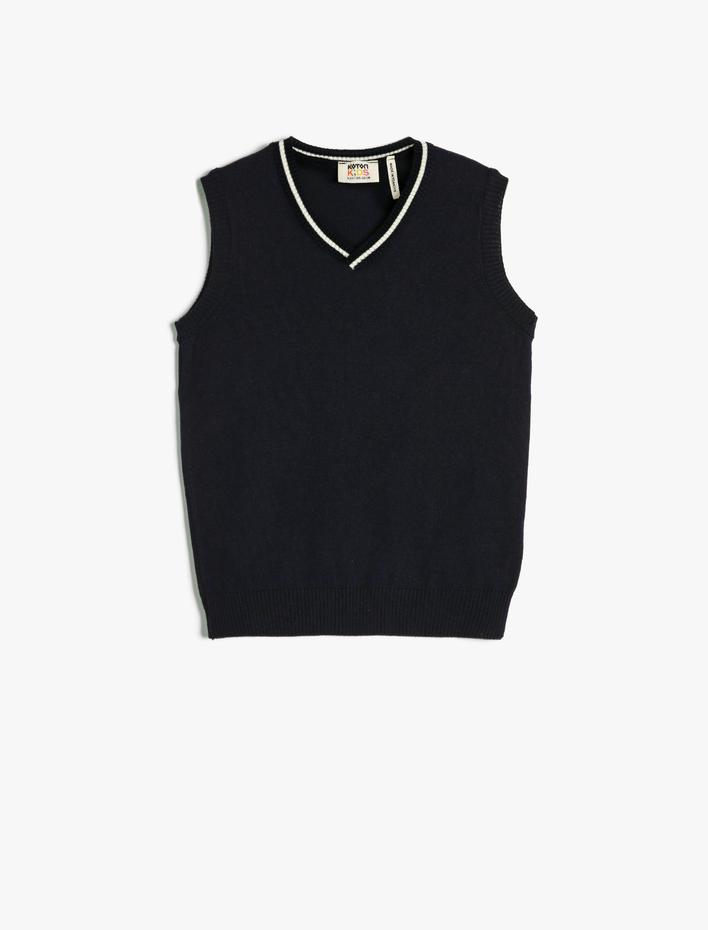 Erkek Çocuk Süveter V Yaka Çizgi Detaylı