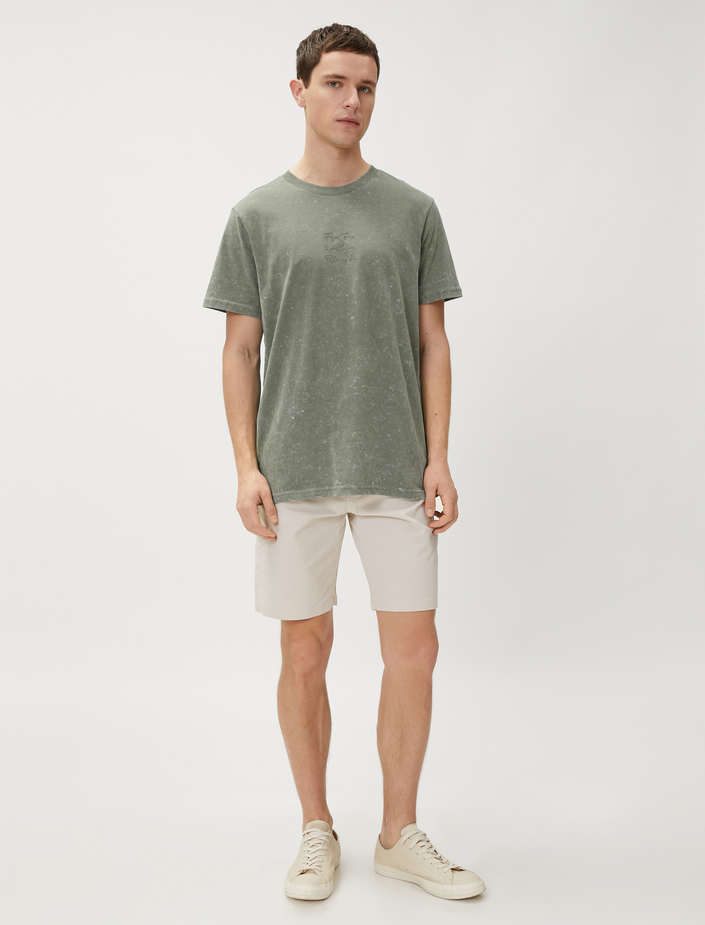   Basic Gabardin Şort Soluk Efektli Düğmeli Pamuklu