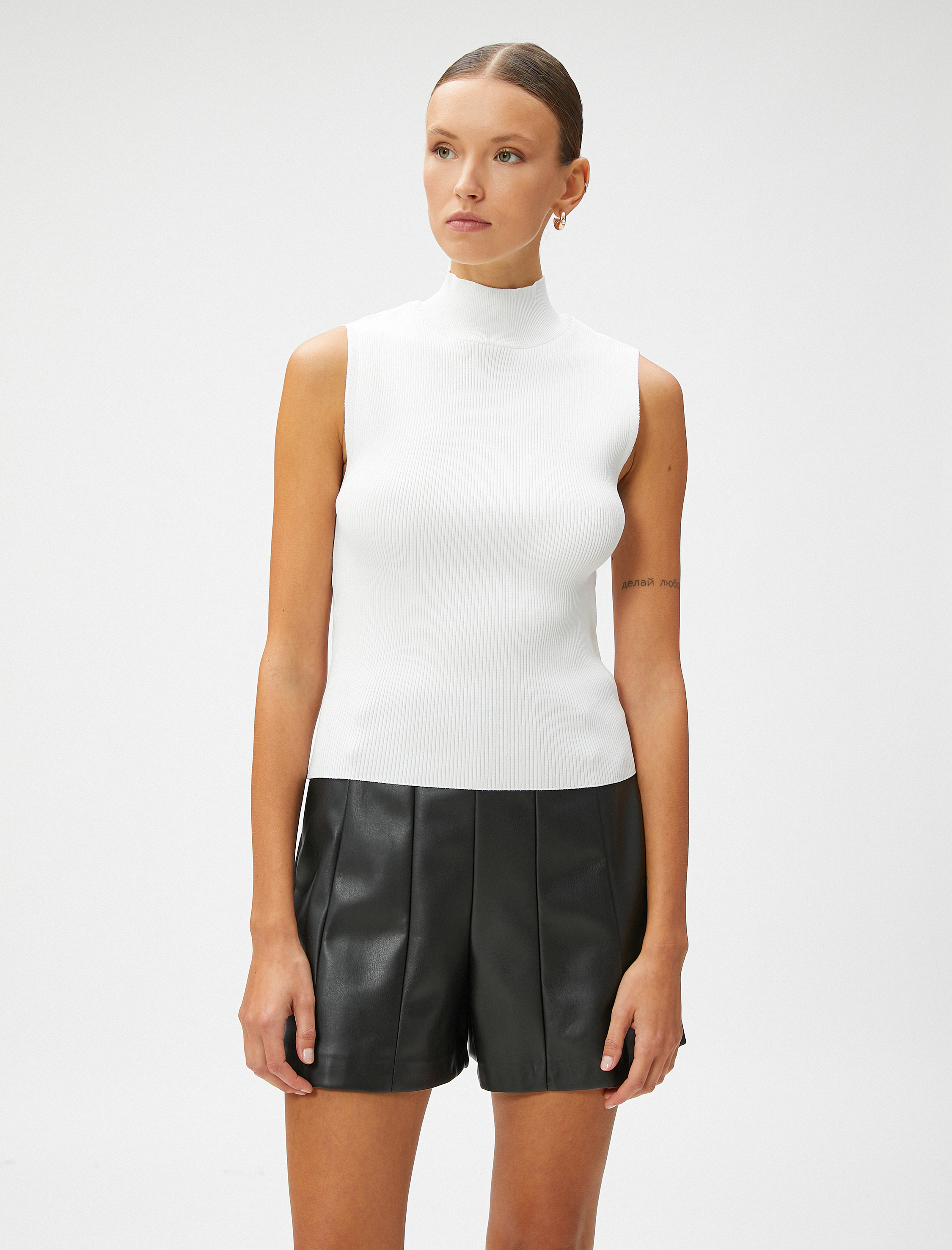   Boğazlı Atlet Kolsuz Ribanalı