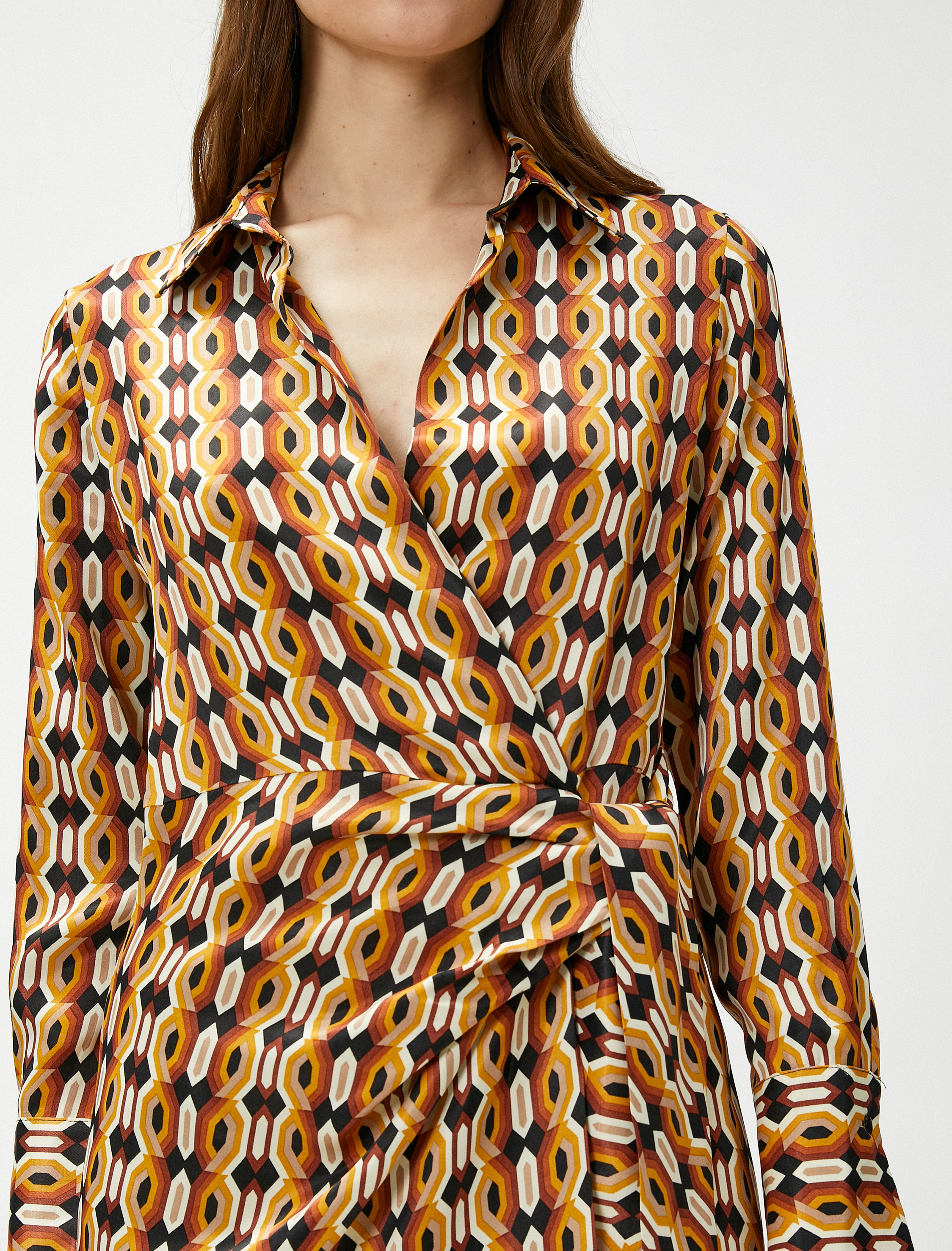   Melis Ağazat X Koton - Gömlek Yaka Saten Mini Elbise