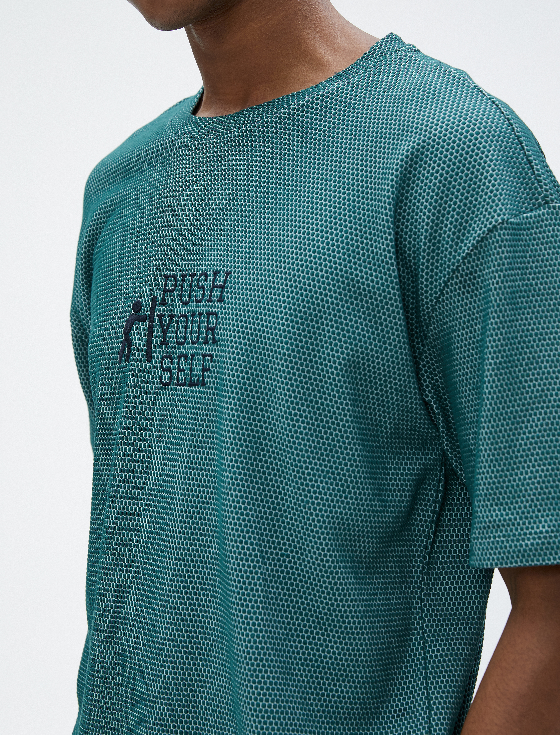   Oversize Tişört Slogan İşlemeli Kısa Kollu Bisiklet Yaka