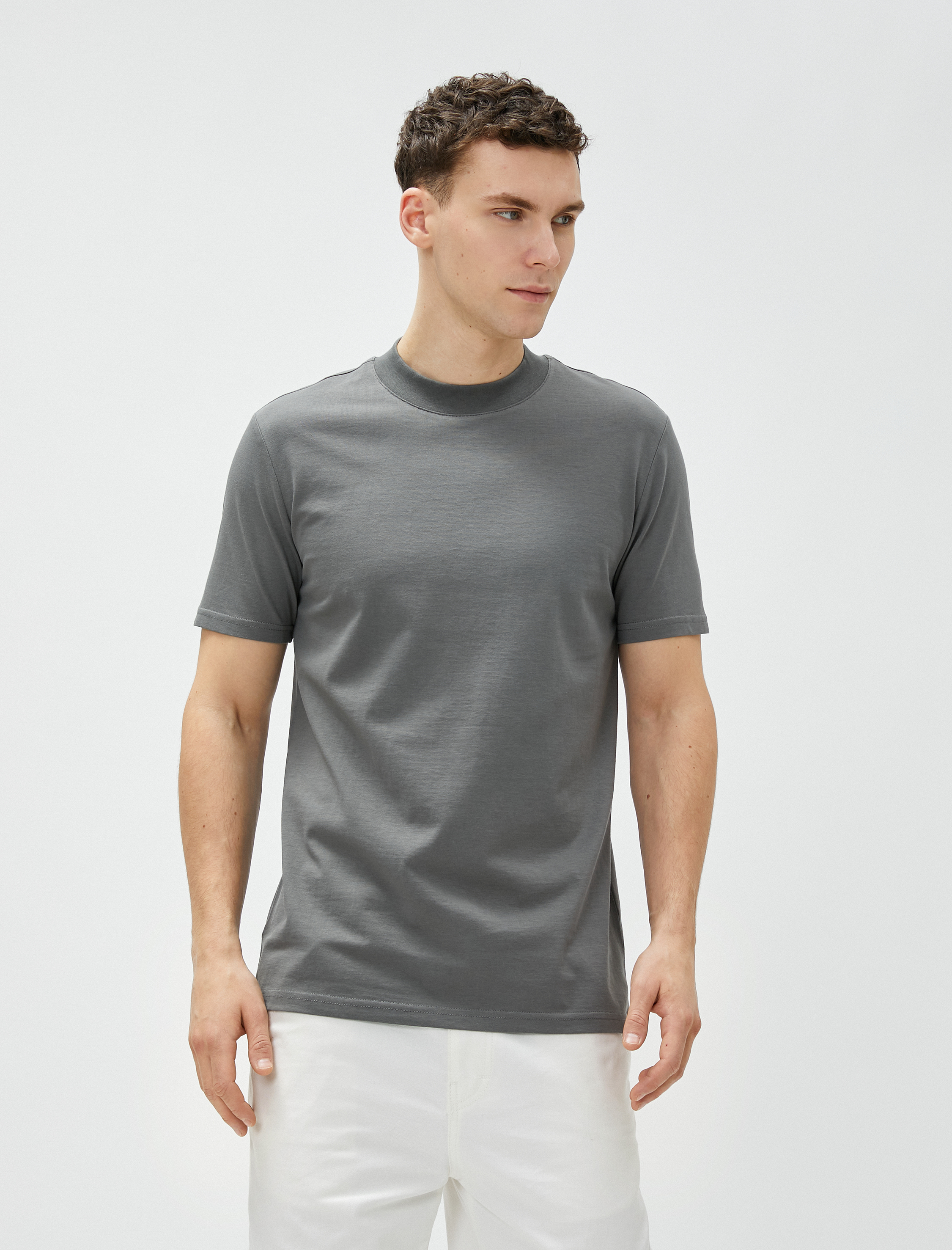   Basic Tişört Bisiklet Yaka Dar Kesim Kısa Kollu Pamuklu