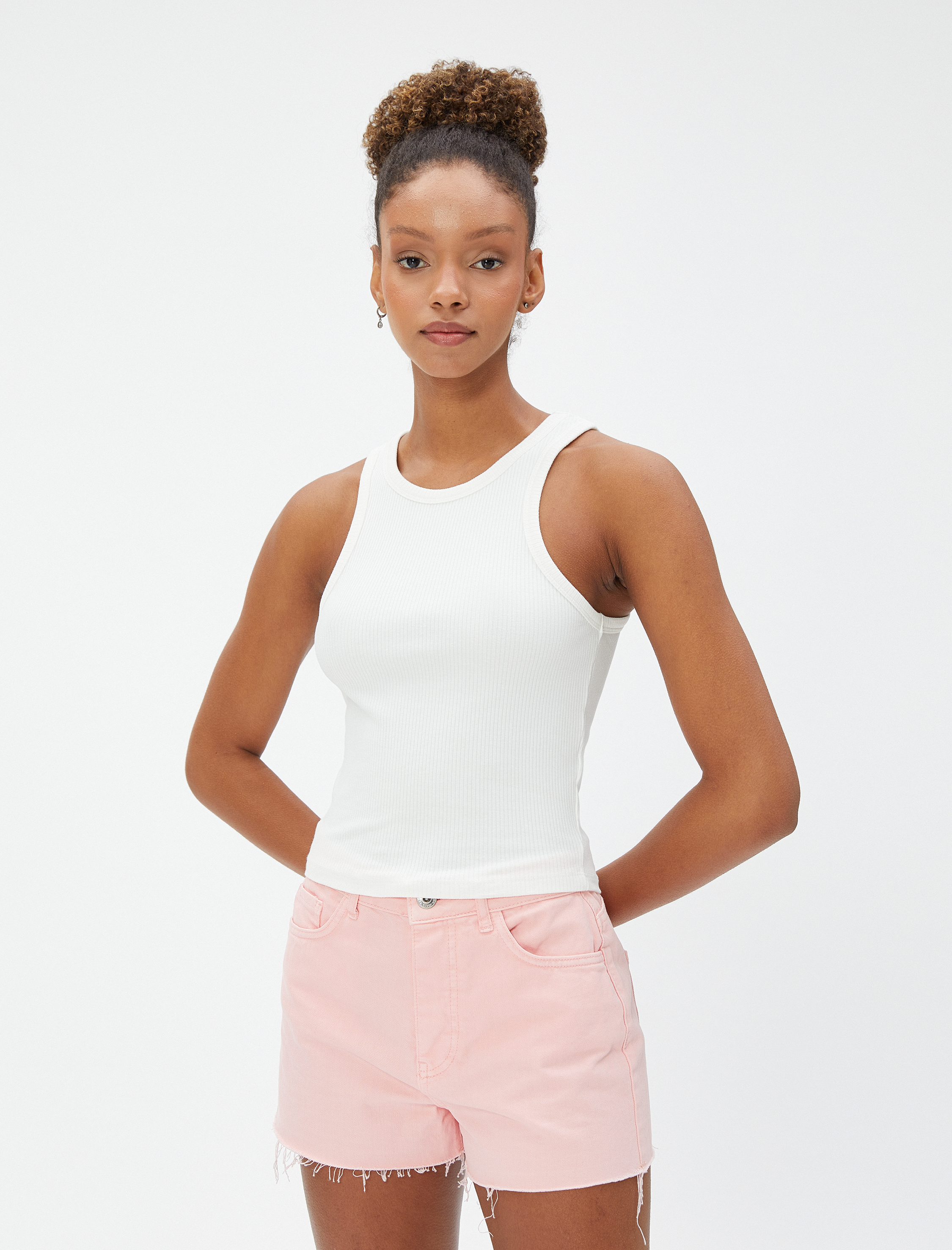   Halter Yaka Fitilli Atlet Basic Biye Detaylı Pamuklu