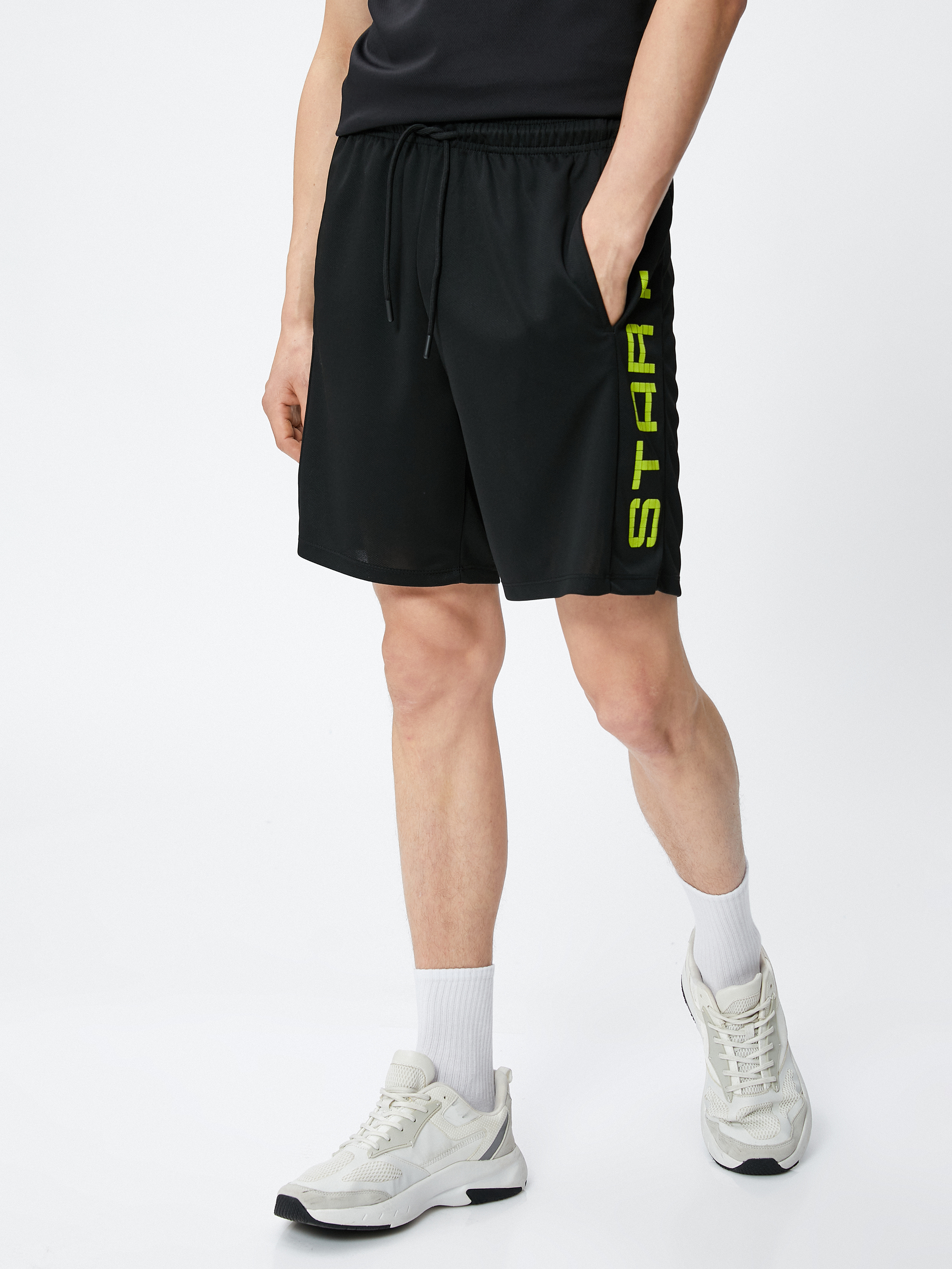   Spor Şort Slogan Baskılı Beli Bağcıklı Cepli