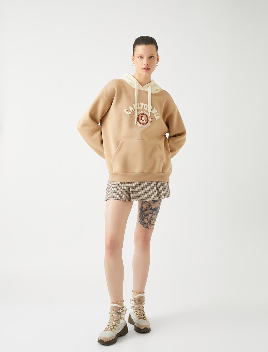   Şardonlu Kapüşonlu Sweatshirt Kolej Baskılı Kanguru Cepli