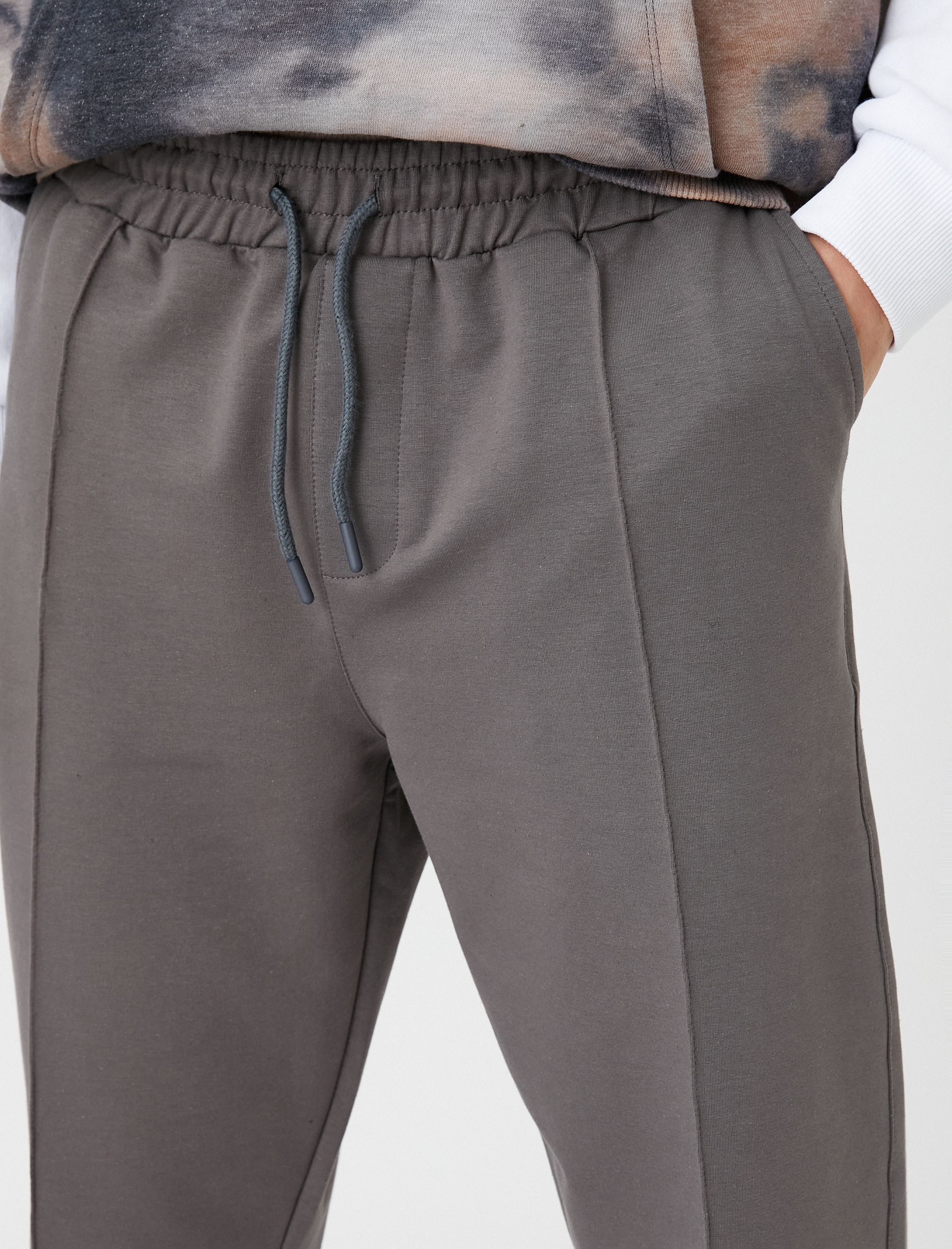   Eşofman Altı Dikiş Detaylı Beli Bağcıklı Cepli