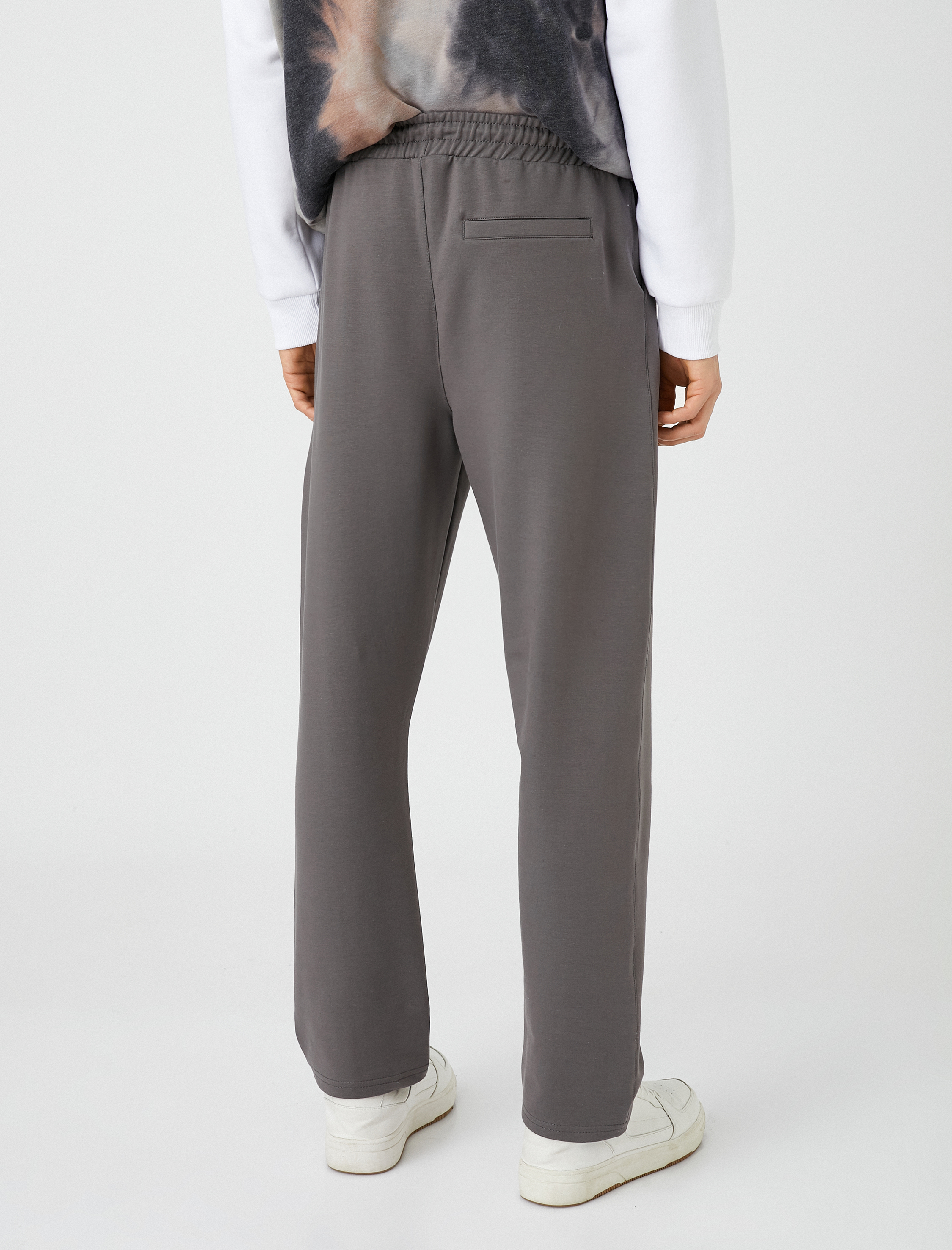   Eşofman Altı Dikiş Detaylı Beli Bağcıklı Cepli