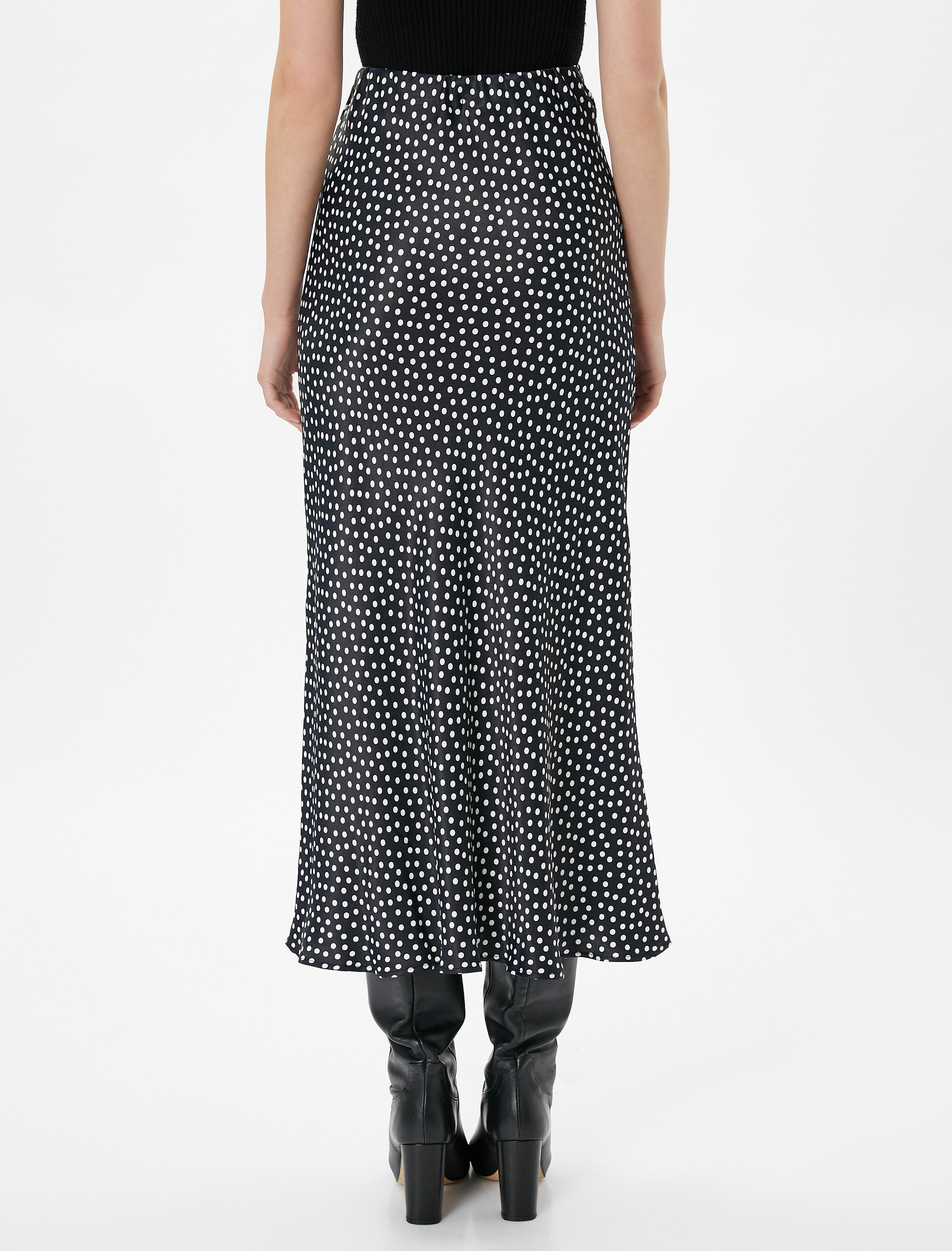   Puantiyeli Saten Midi Evaze Etek