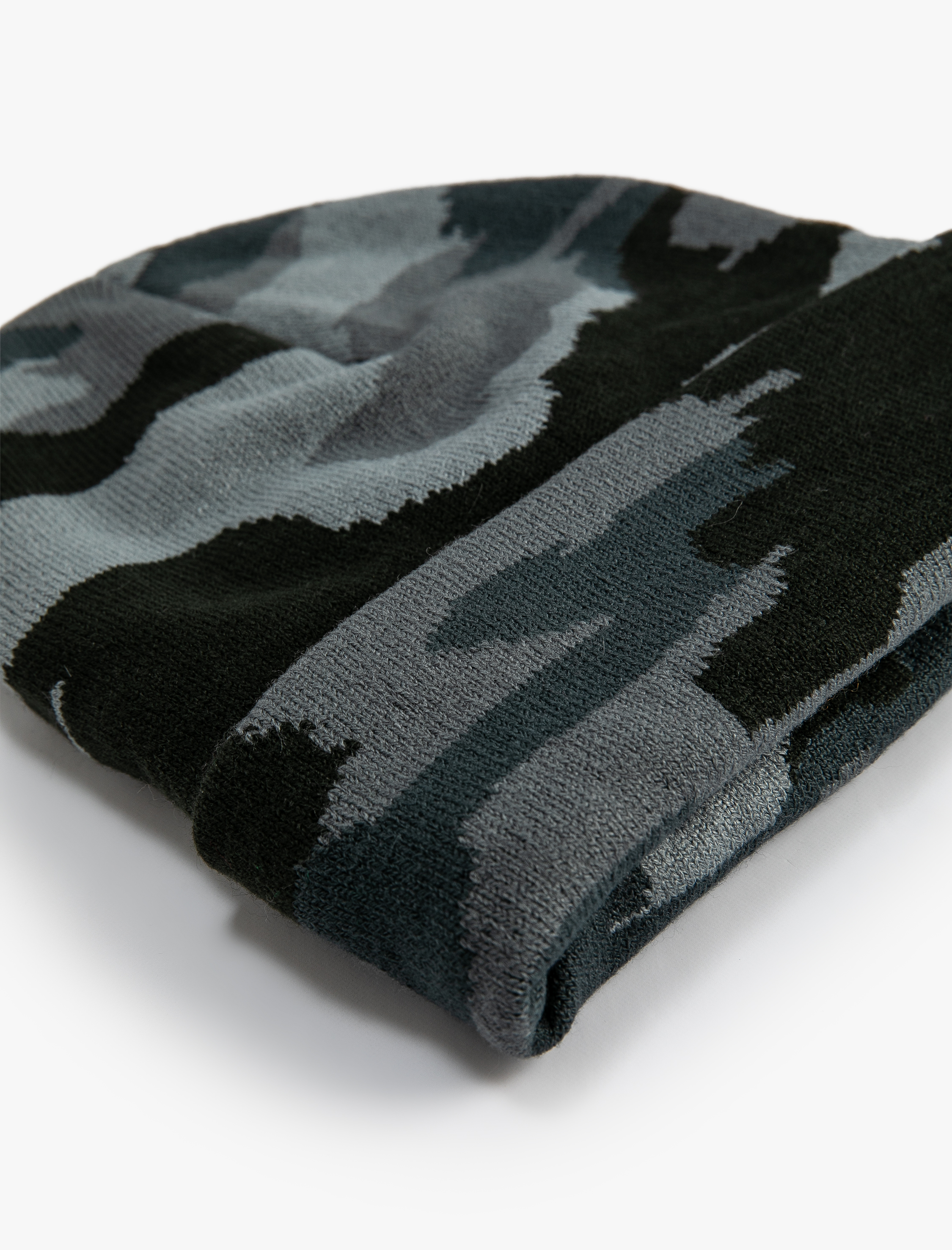  Erkek Kamuflaj Bere Örgü Katlama Detaylı Çok Renkli