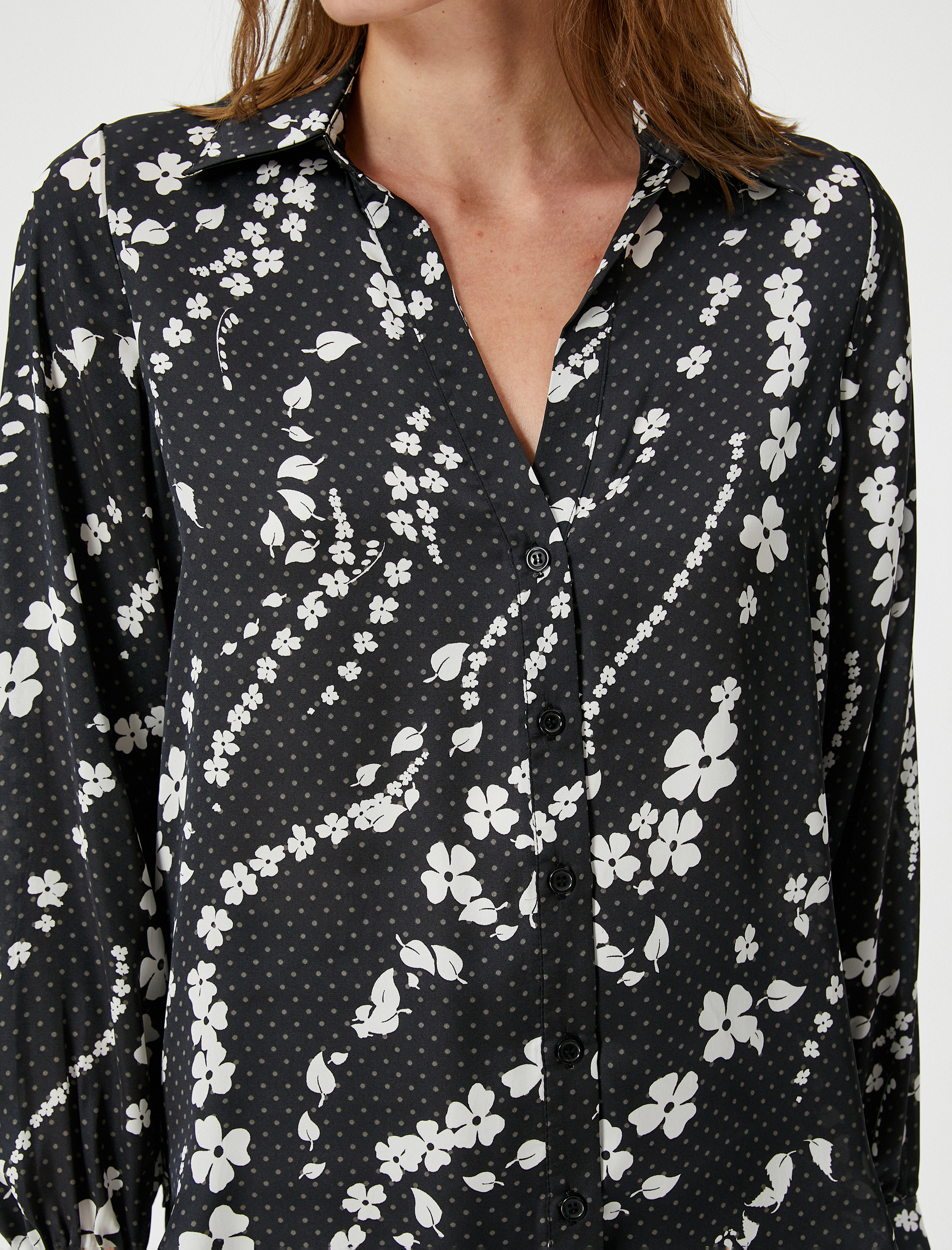   Çiçekli Gömlek Uzun Kollu Düğmeli Klasik Manşet Yaka