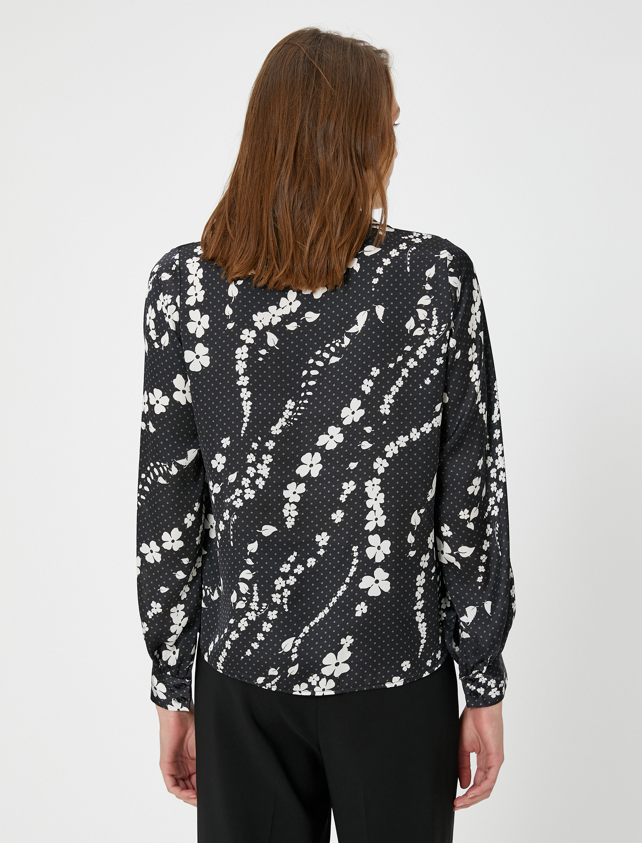   Çiçekli Gömlek Uzun Kollu Düğmeli Klasik Manşet Yaka