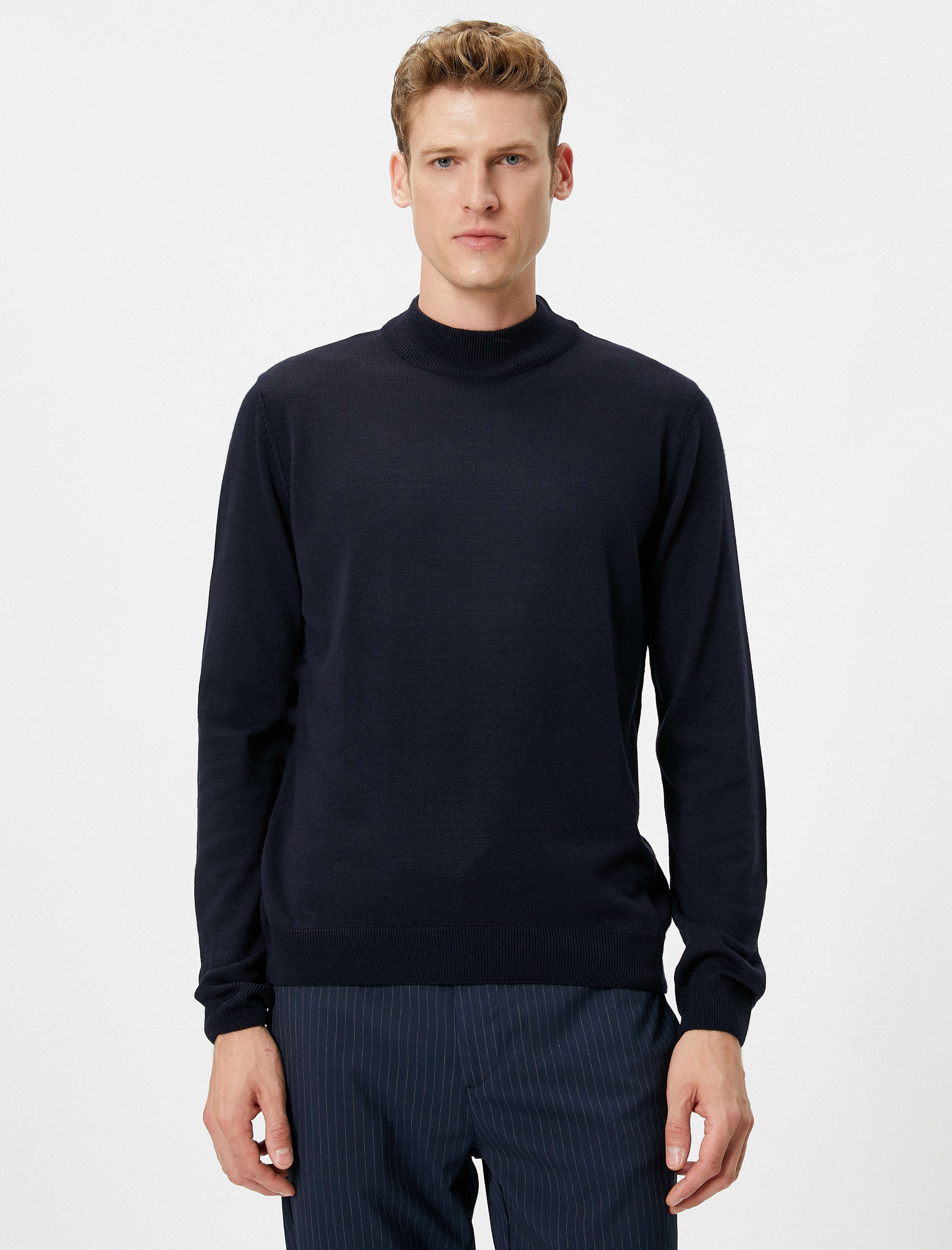   Akrilik Triko Kazak Yarım Balıkçı Yaka