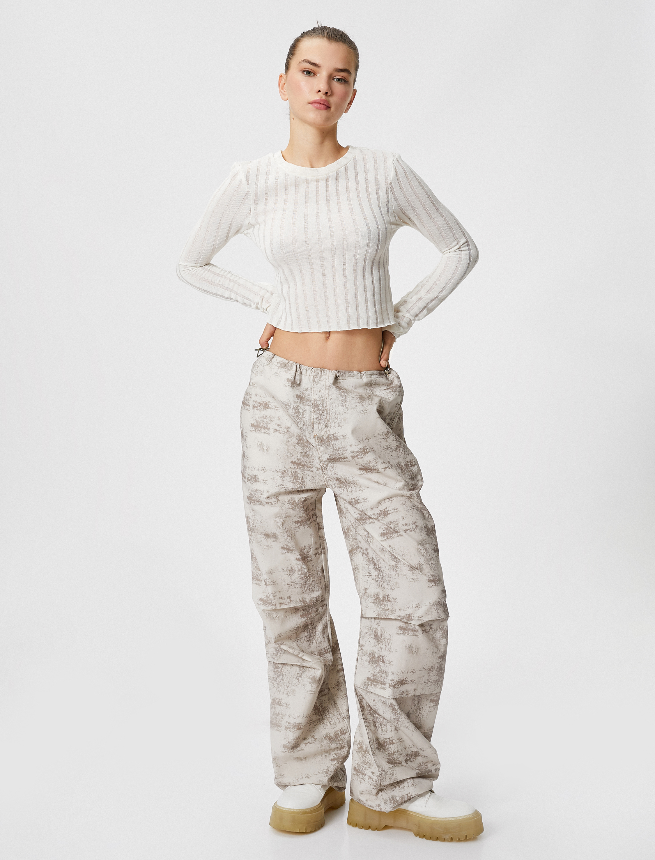   Paraşüt Pantolon Cepli Beli Lastikli Stoperli