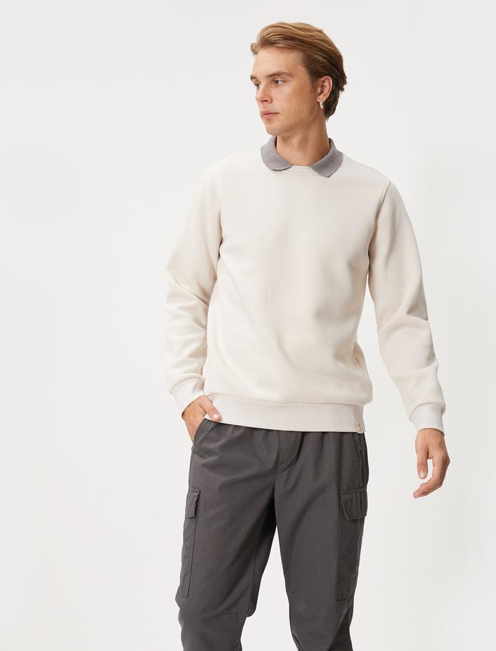  Basic Sweatshirt Polo Yaka Etiket Baskı Detaylı Ribanalı Şardonlu