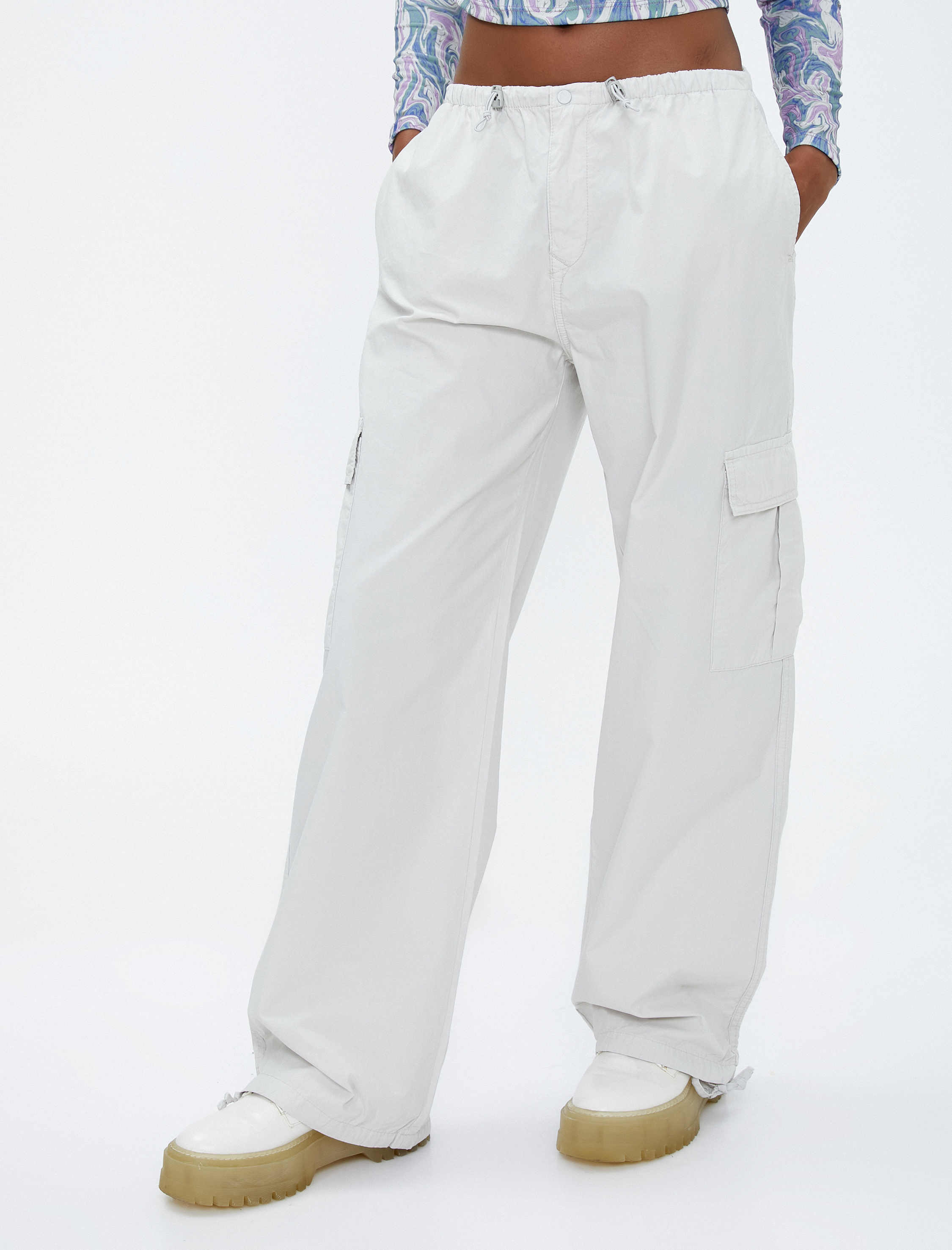   Paraşüt Pantolon Büyük Cepli Lastikli Düşük Bel Stoperli