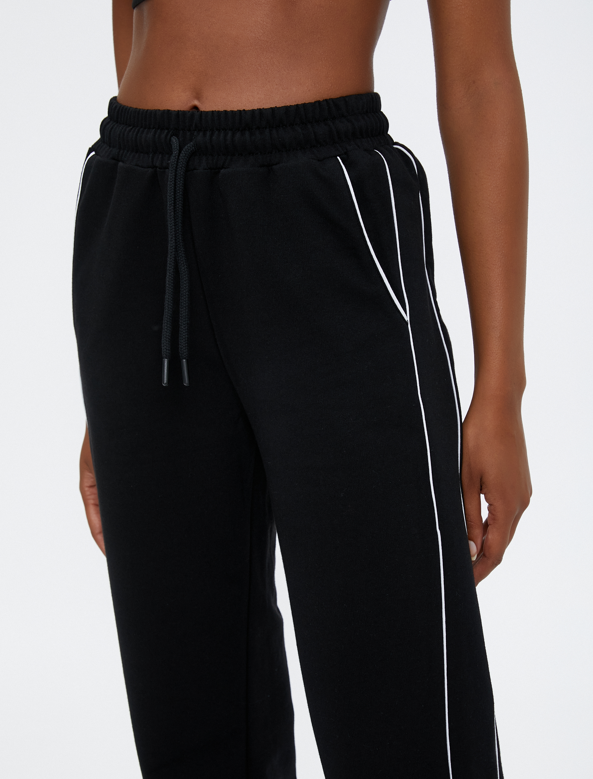   Yüksek Bel Eşofman Altı Düz Paça Beli Bağcıklı Şeritli