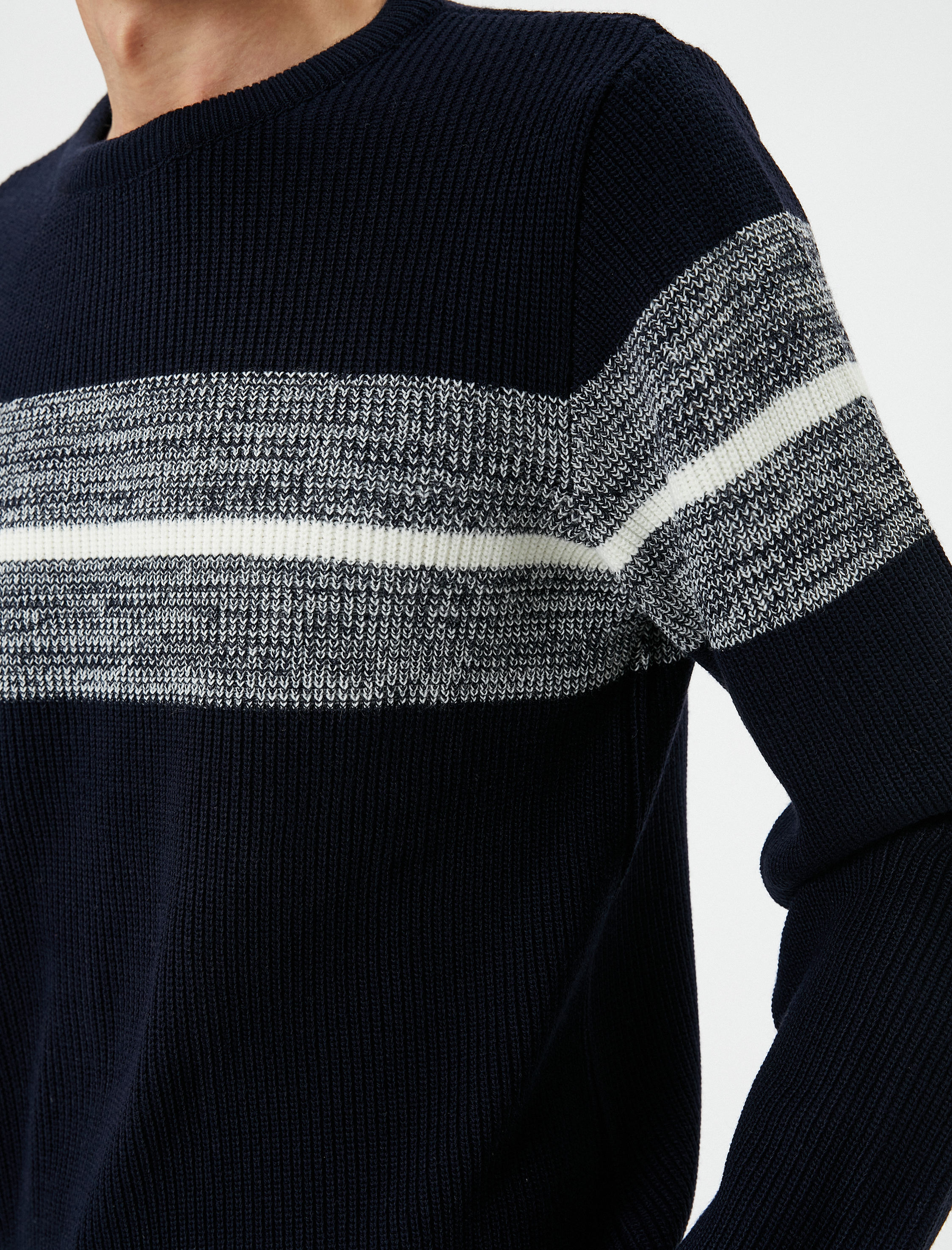   Bisiklet Yaka Kazak Slim Fit Renk Bloklu Uzun Kollu