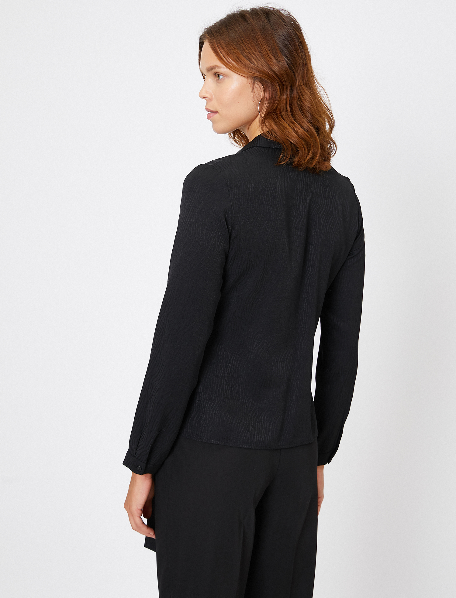   Beli Bağlamalı Bluz