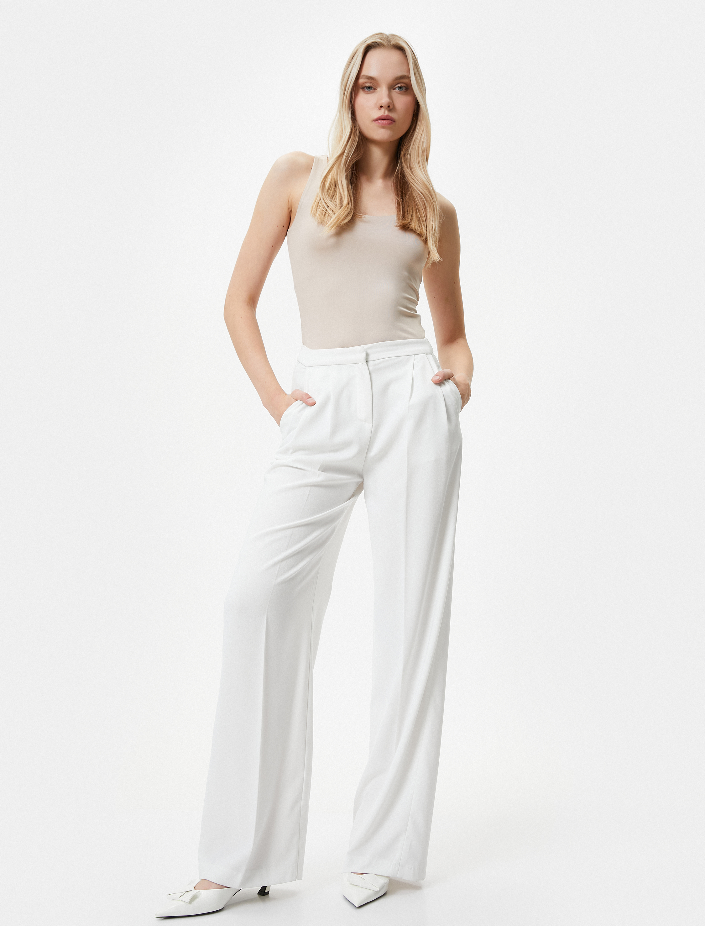   Askılı Atlet Basic U Yaka Slim Fit