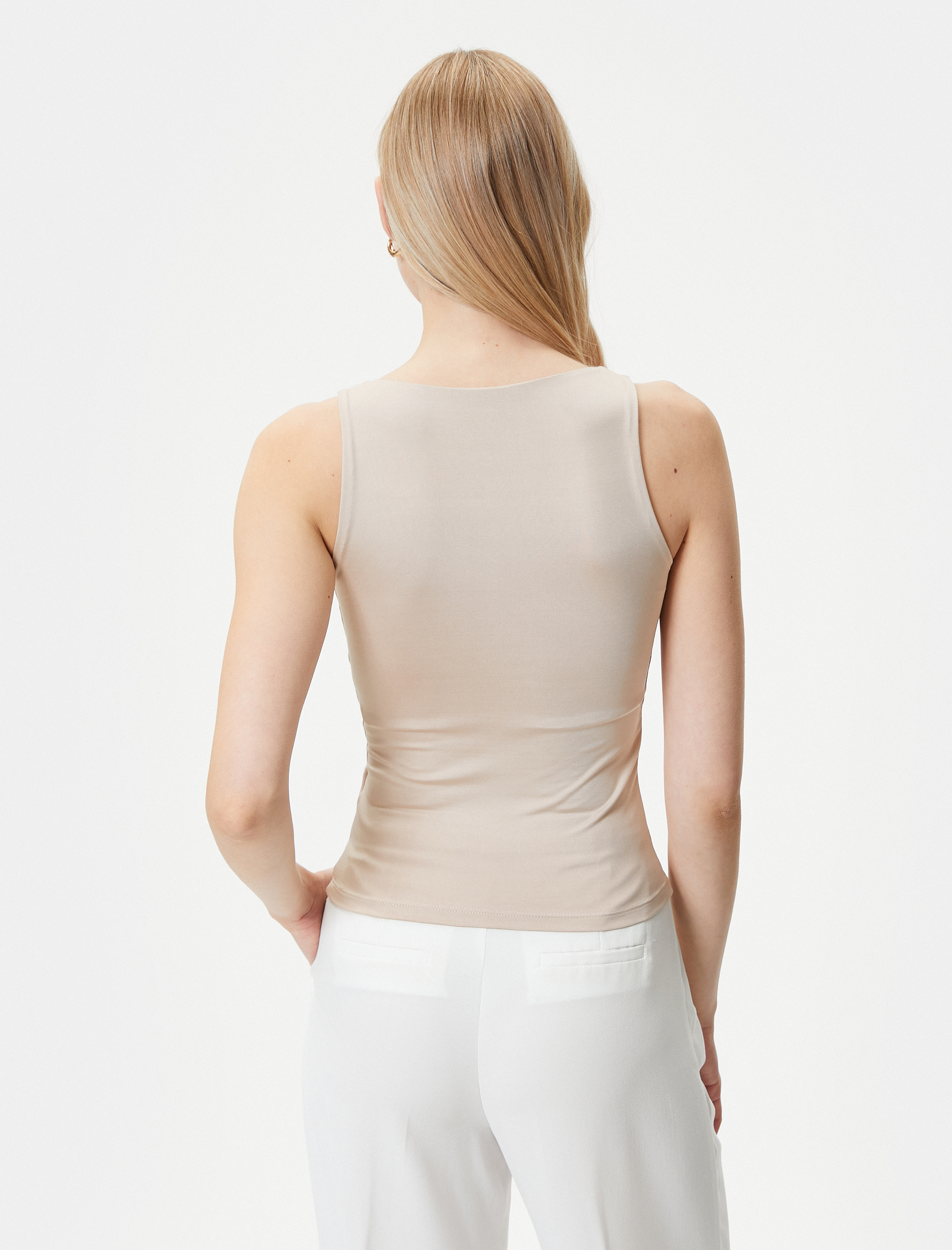   Askılı Atlet Basic U Yaka Slim Fit