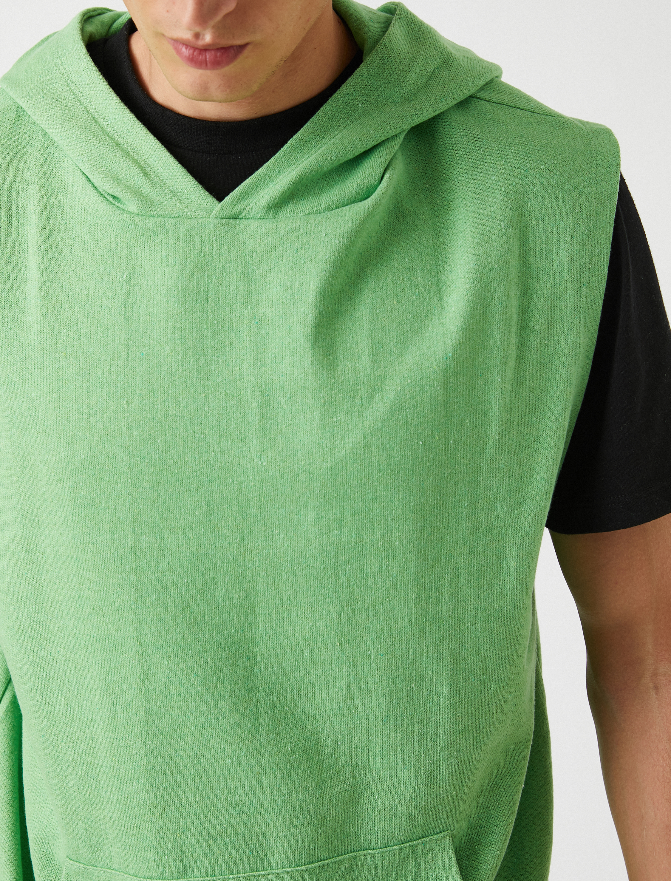   Kapşonlu Kolsuz Sweatshirt