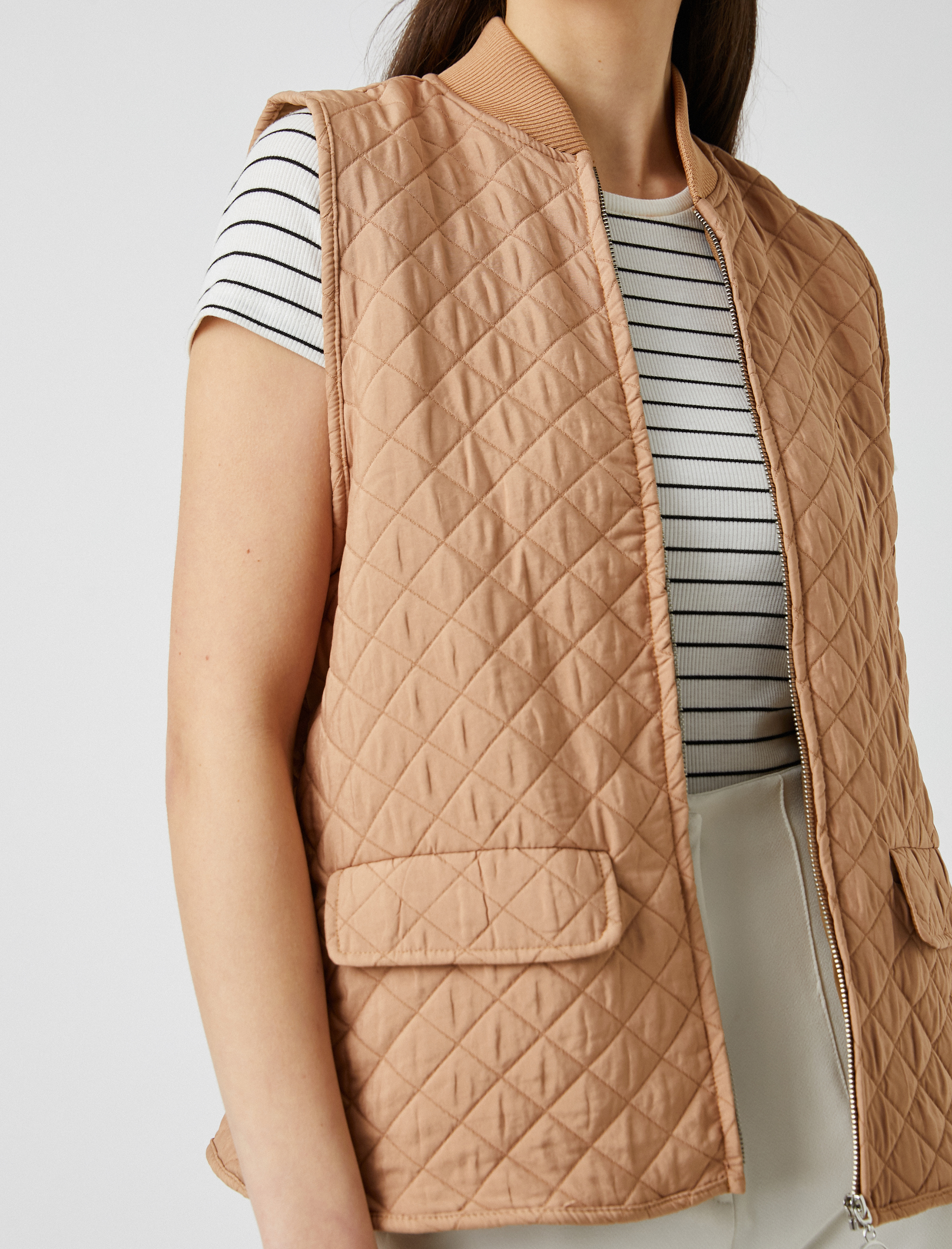   Fermuarlı Kapitone Yelek