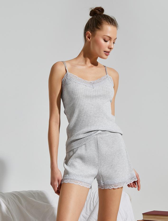  Pamuklu Dantel Detaylı Fitilli Şort Gecelik Altı